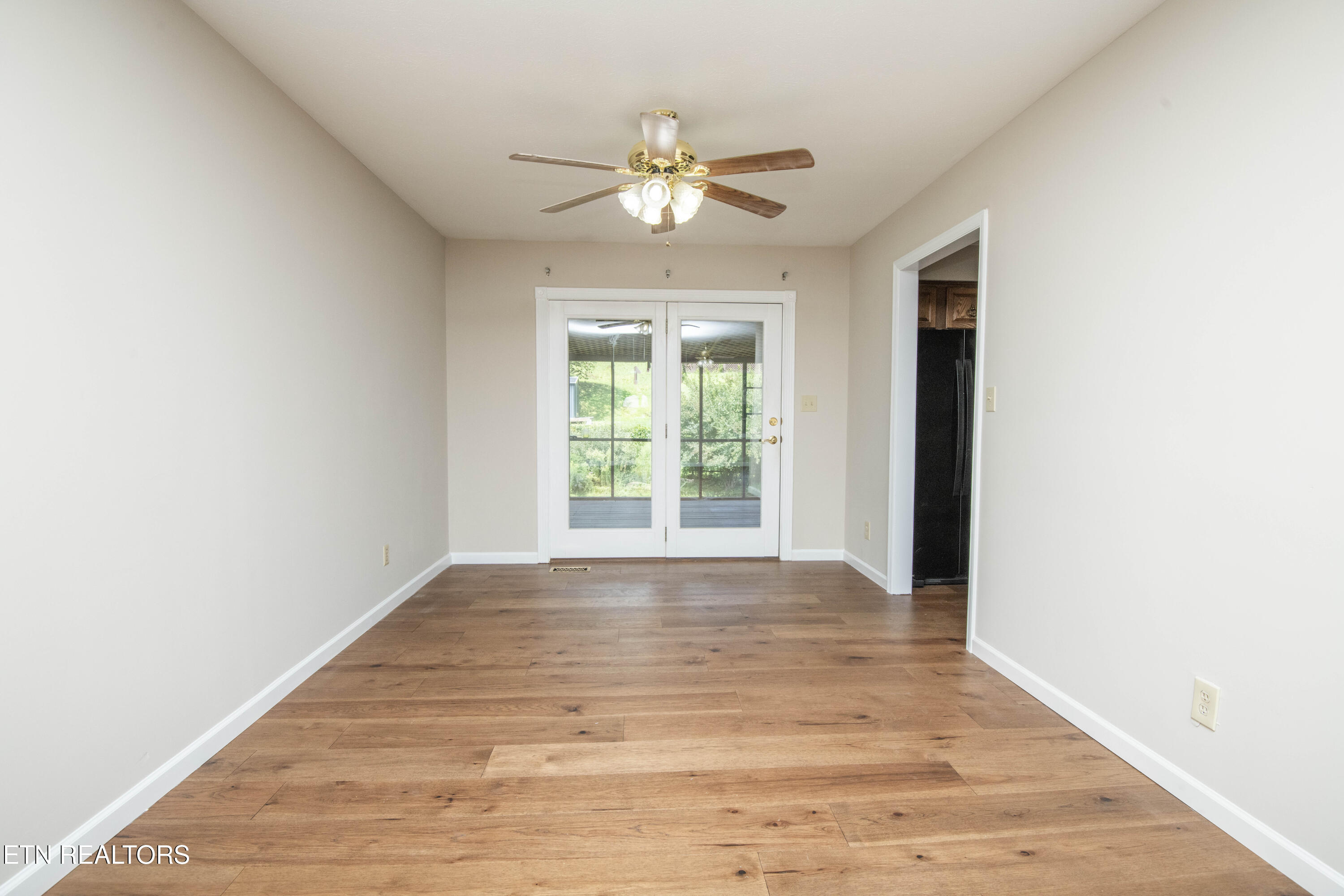 603 Riverbend Road Clinton TN 37716