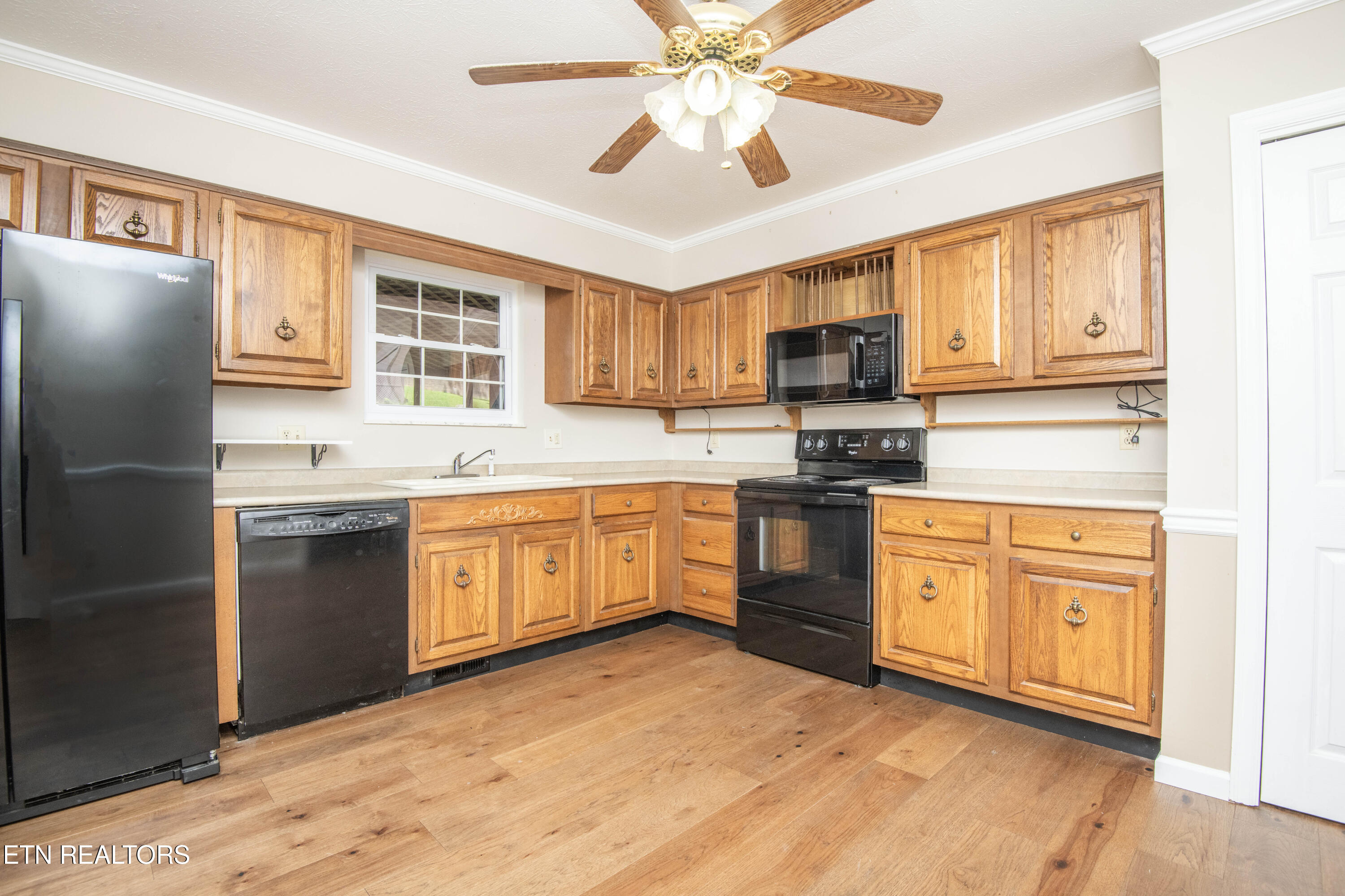 603 Riverbend Road Clinton TN 37716