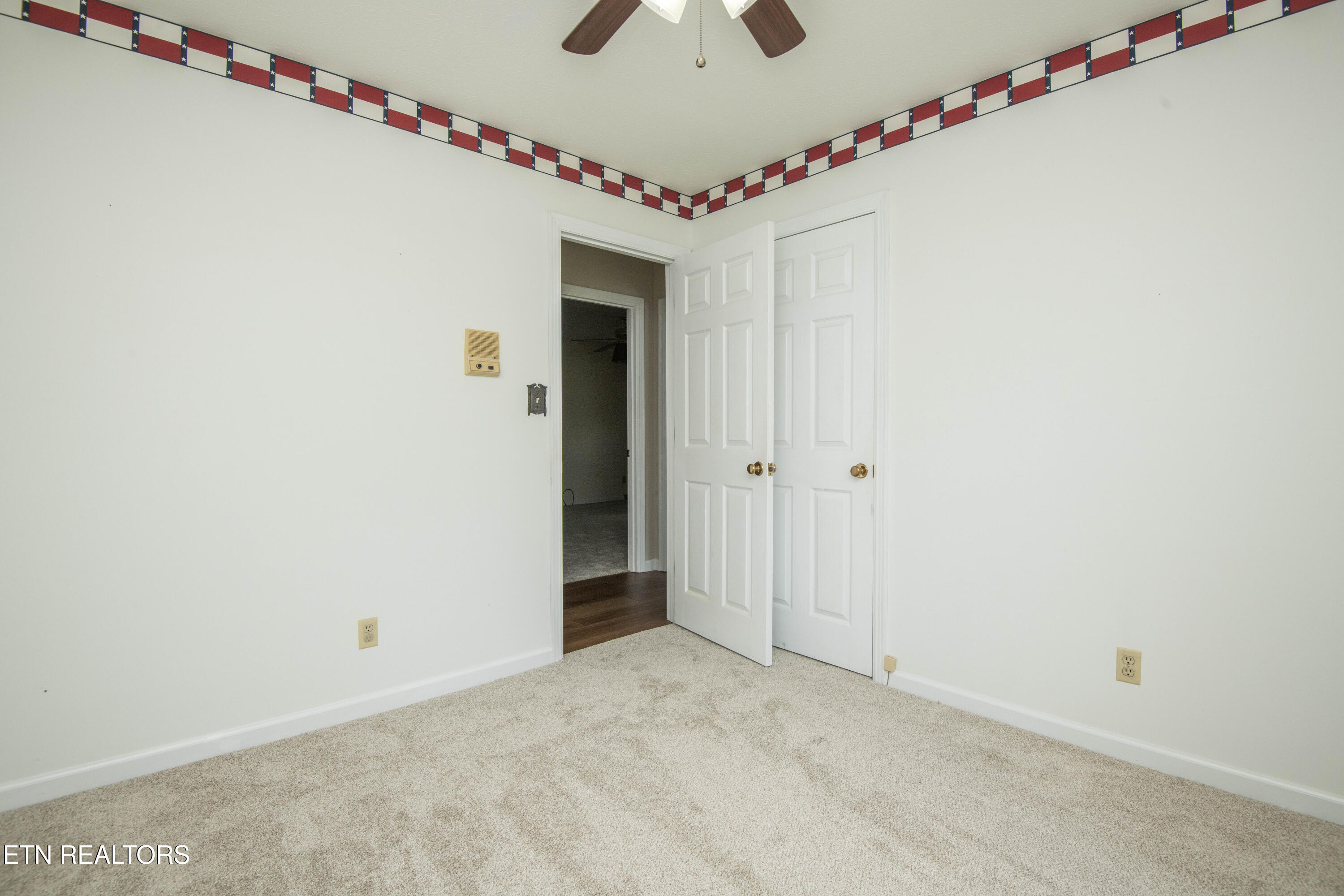 603 Riverbend Road Clinton TN 37716