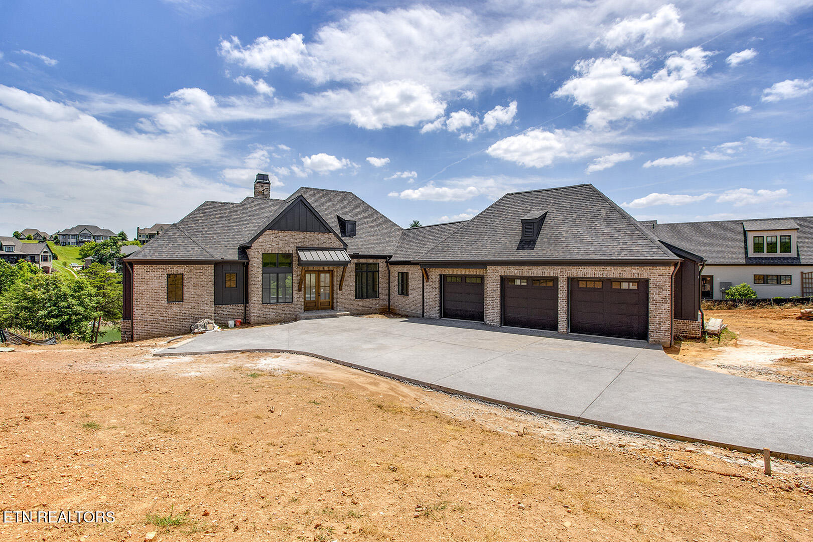 205 Admiral Court Lenoir City TN 37772