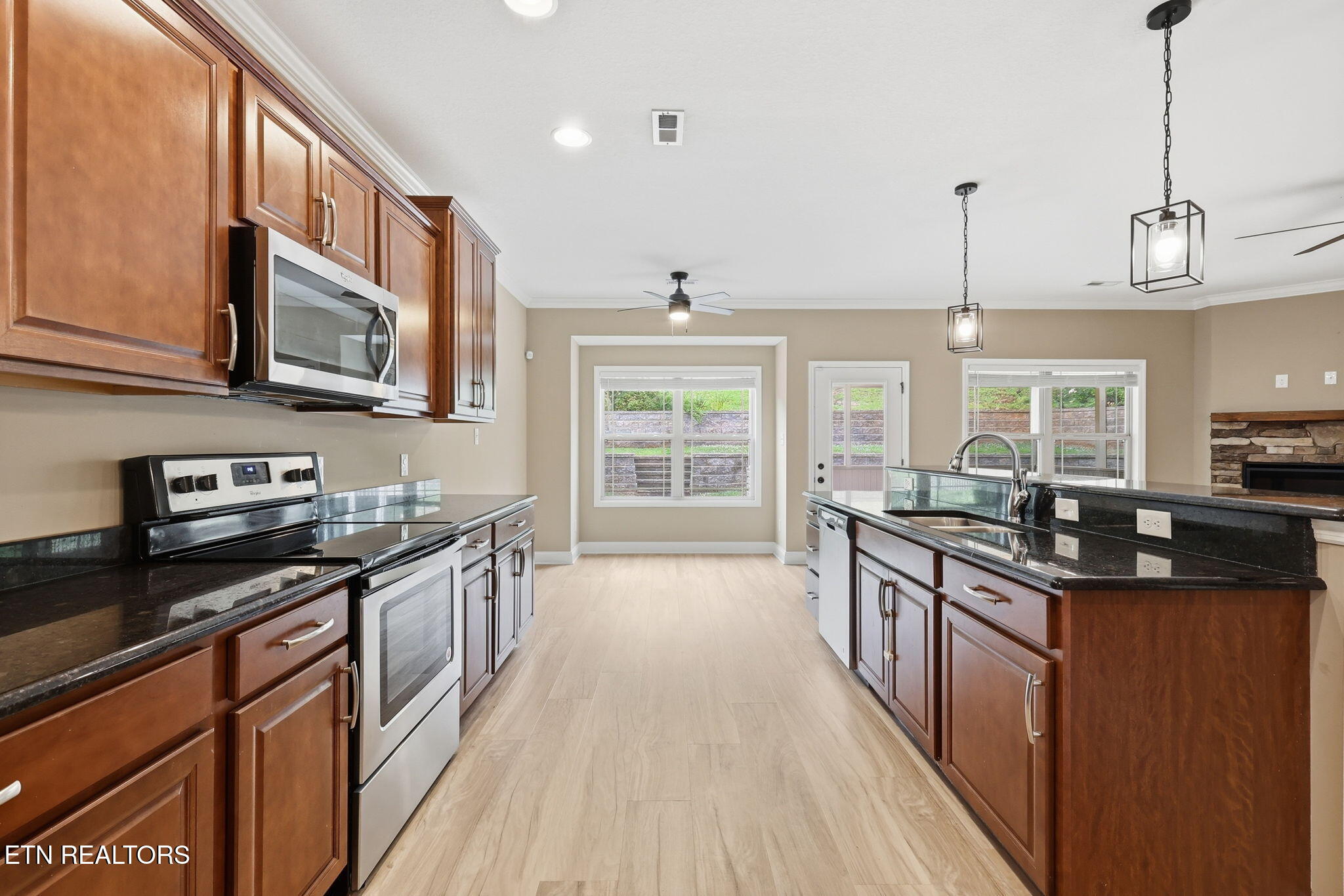 1230 Peake Lane Knoxville TN 37922