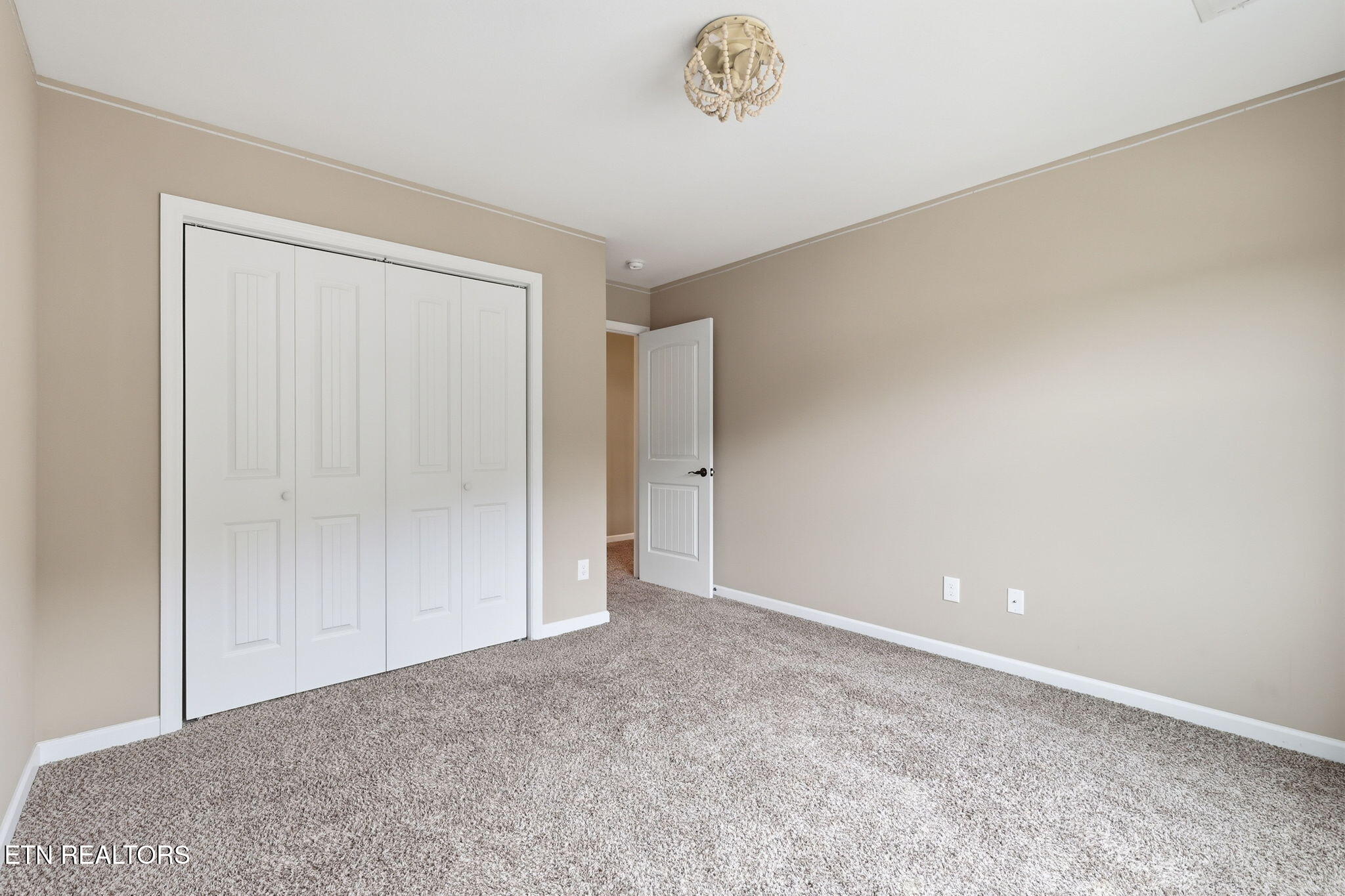 1230 Peake Lane Knoxville TN 37922