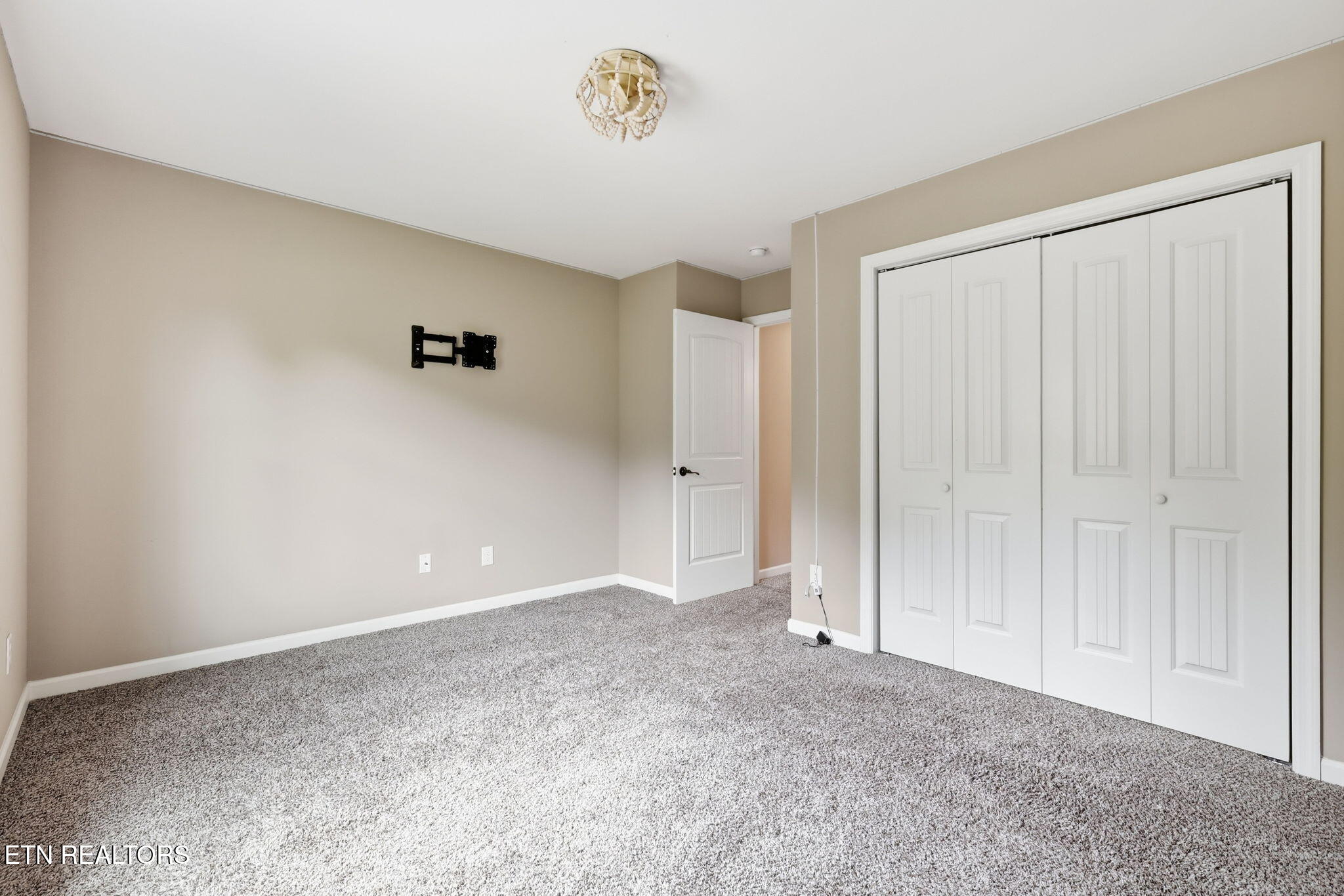 1230 Peake Lane Knoxville TN 37922