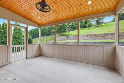 1230 Peake Lane Knoxville TN 37922