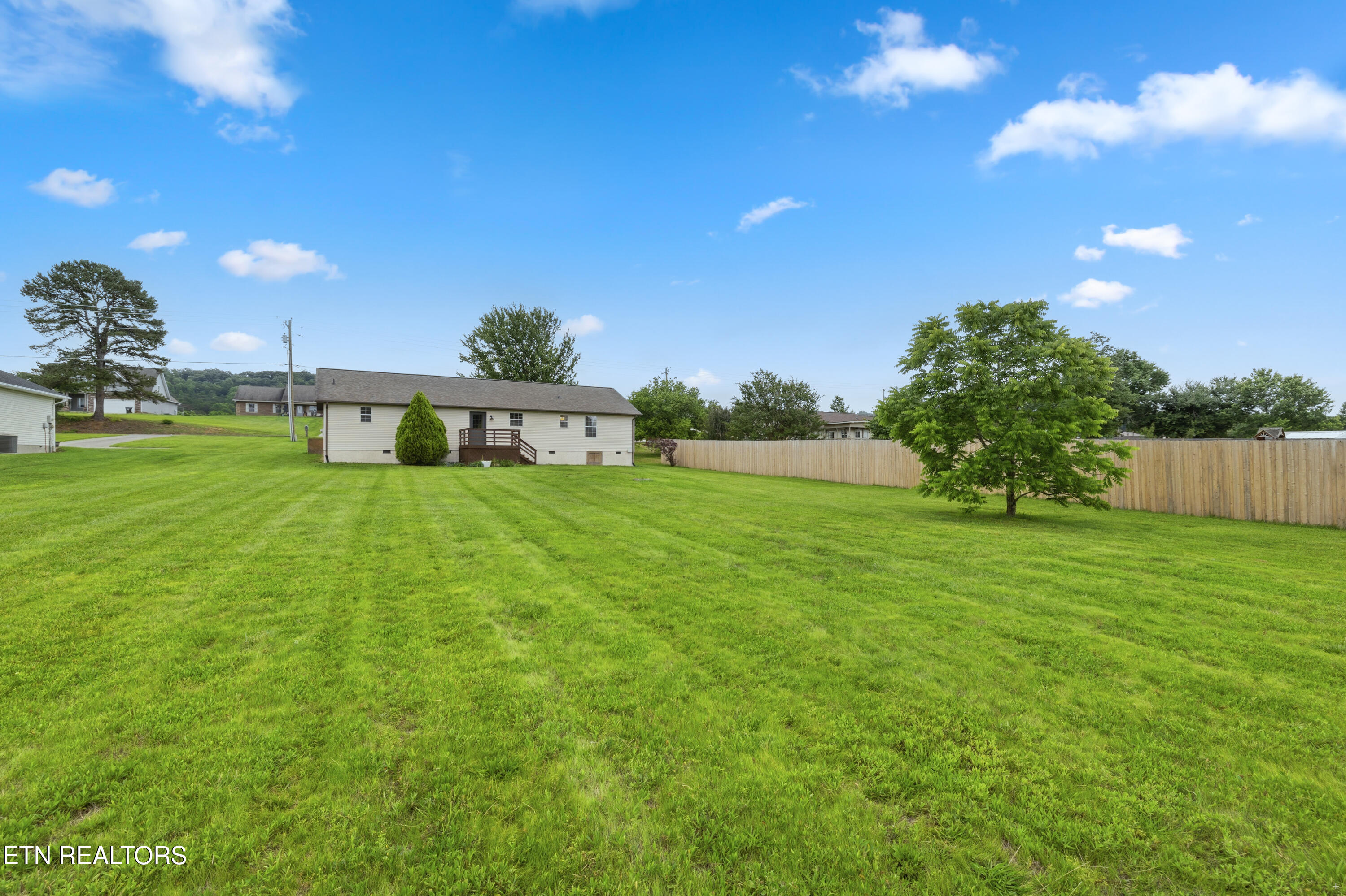 307 Vernie Lee Road Friendsville TN 37737