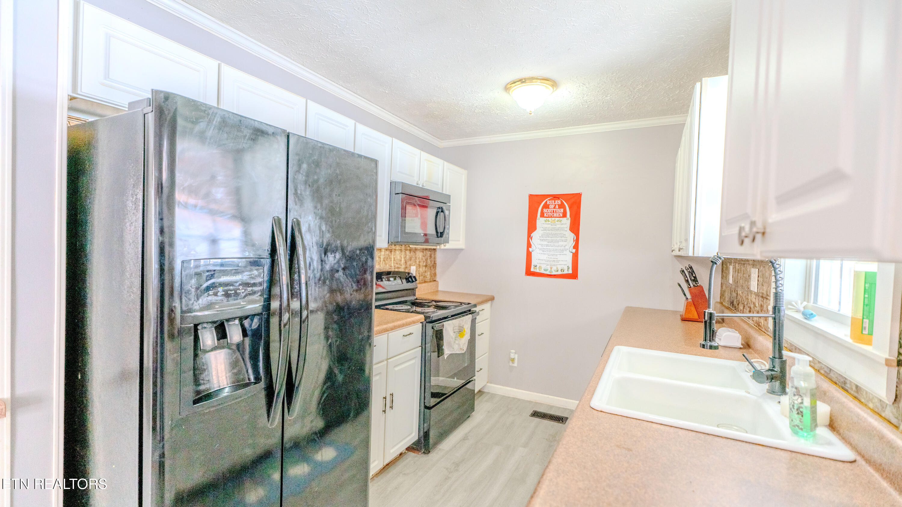 120 Huckleberry Lane Rocky Top TN 37769
