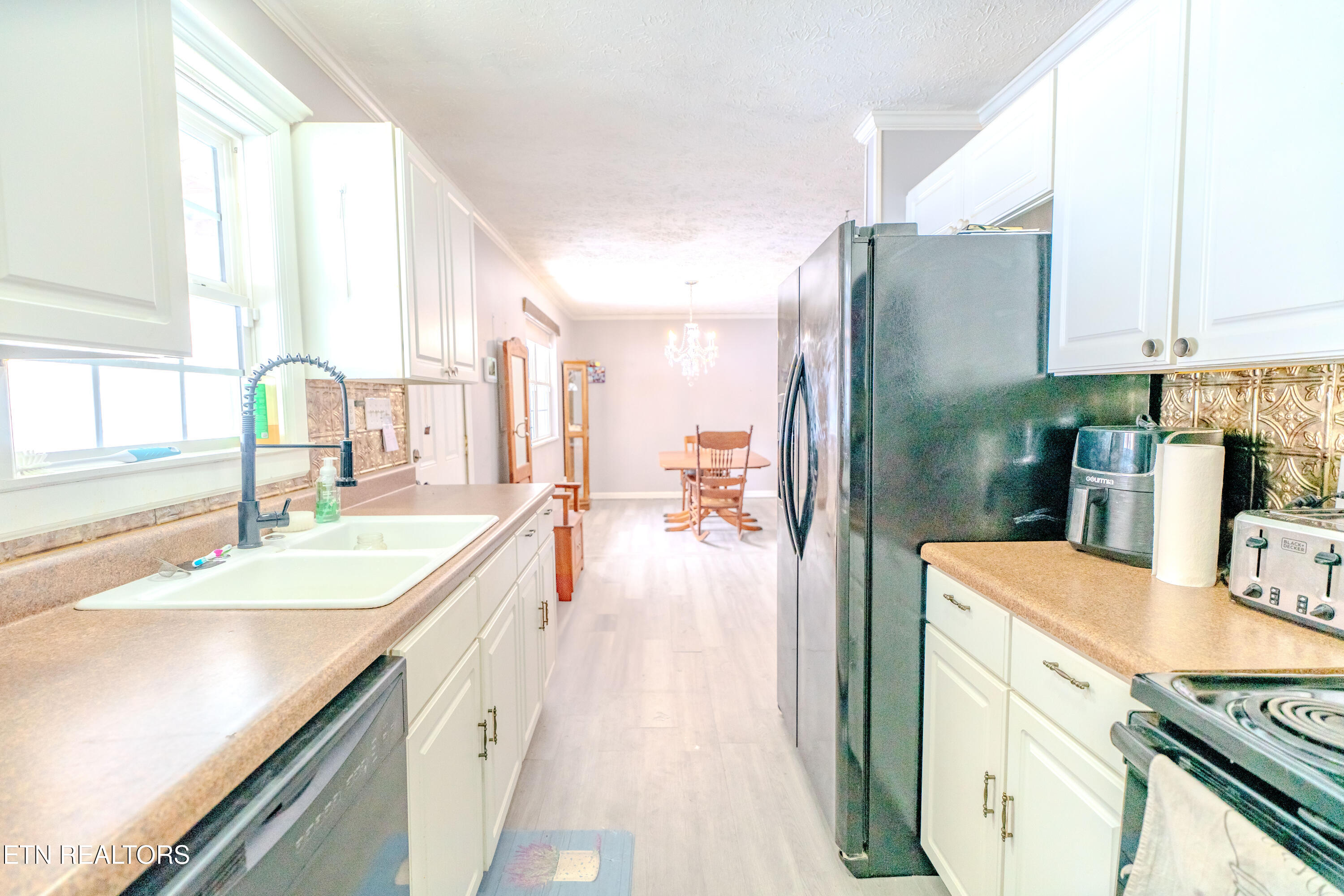 120 Huckleberry Lane Rocky Top TN 37769