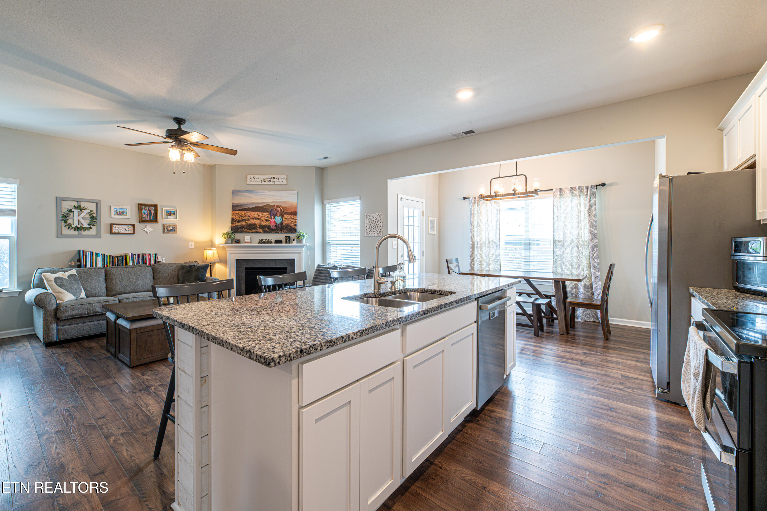 9803 War Admiral Lane Knoxville TN 37931