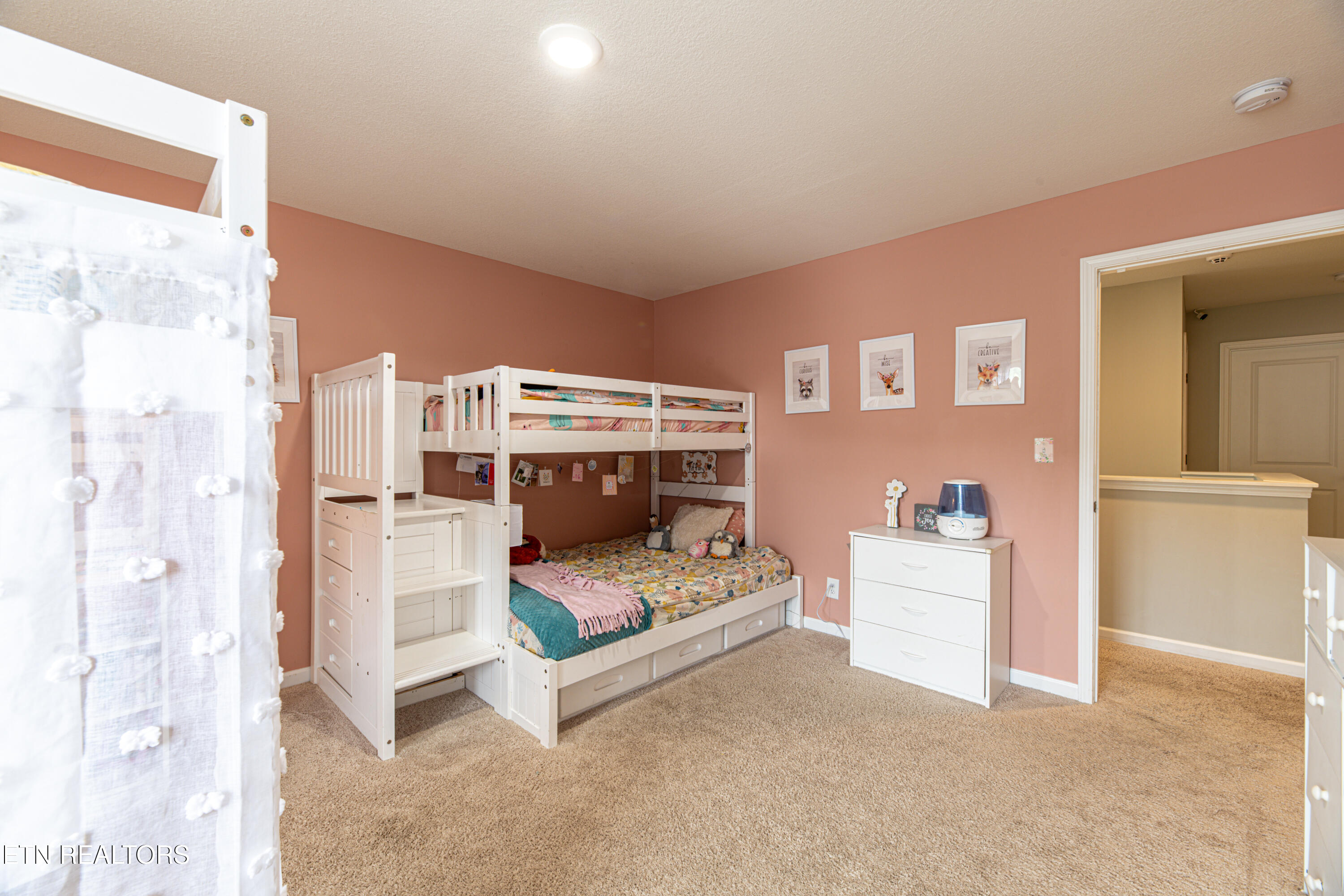 9803 War Admiral Lane Knoxville TN 37931