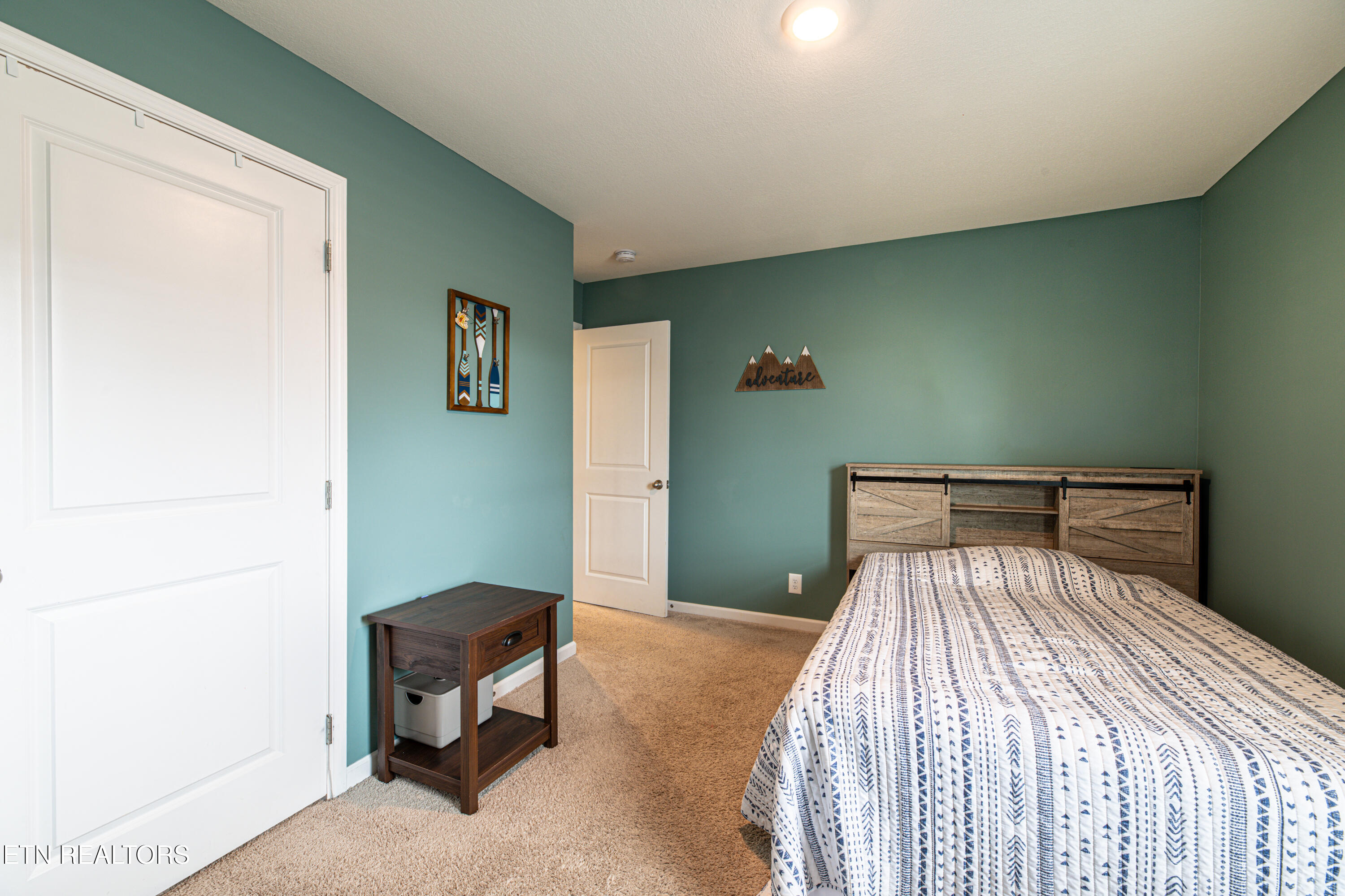 9803 War Admiral Lane Knoxville TN 37931