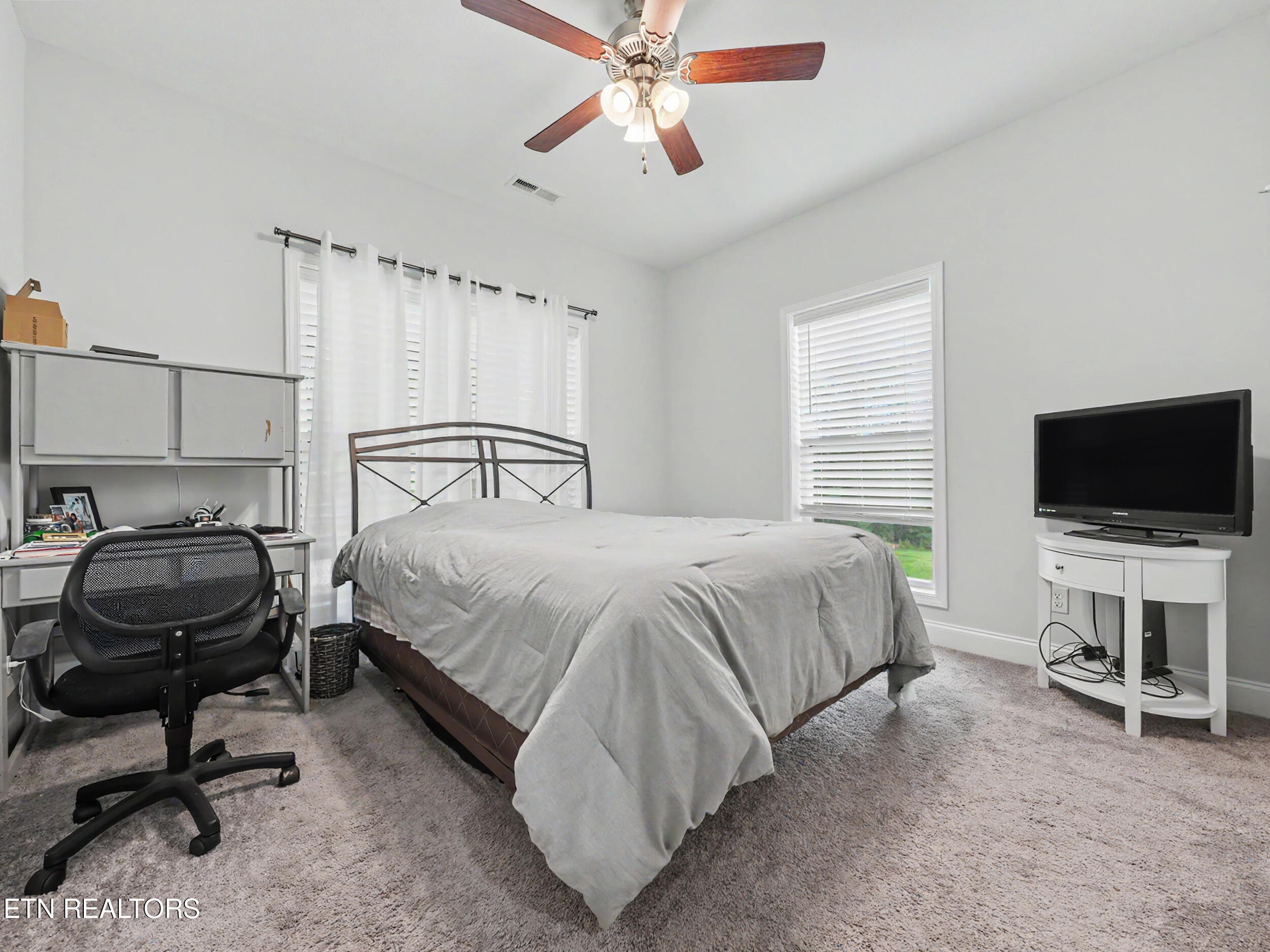 4478 Bruce Ogle Way Pigeon Forge TN 37863