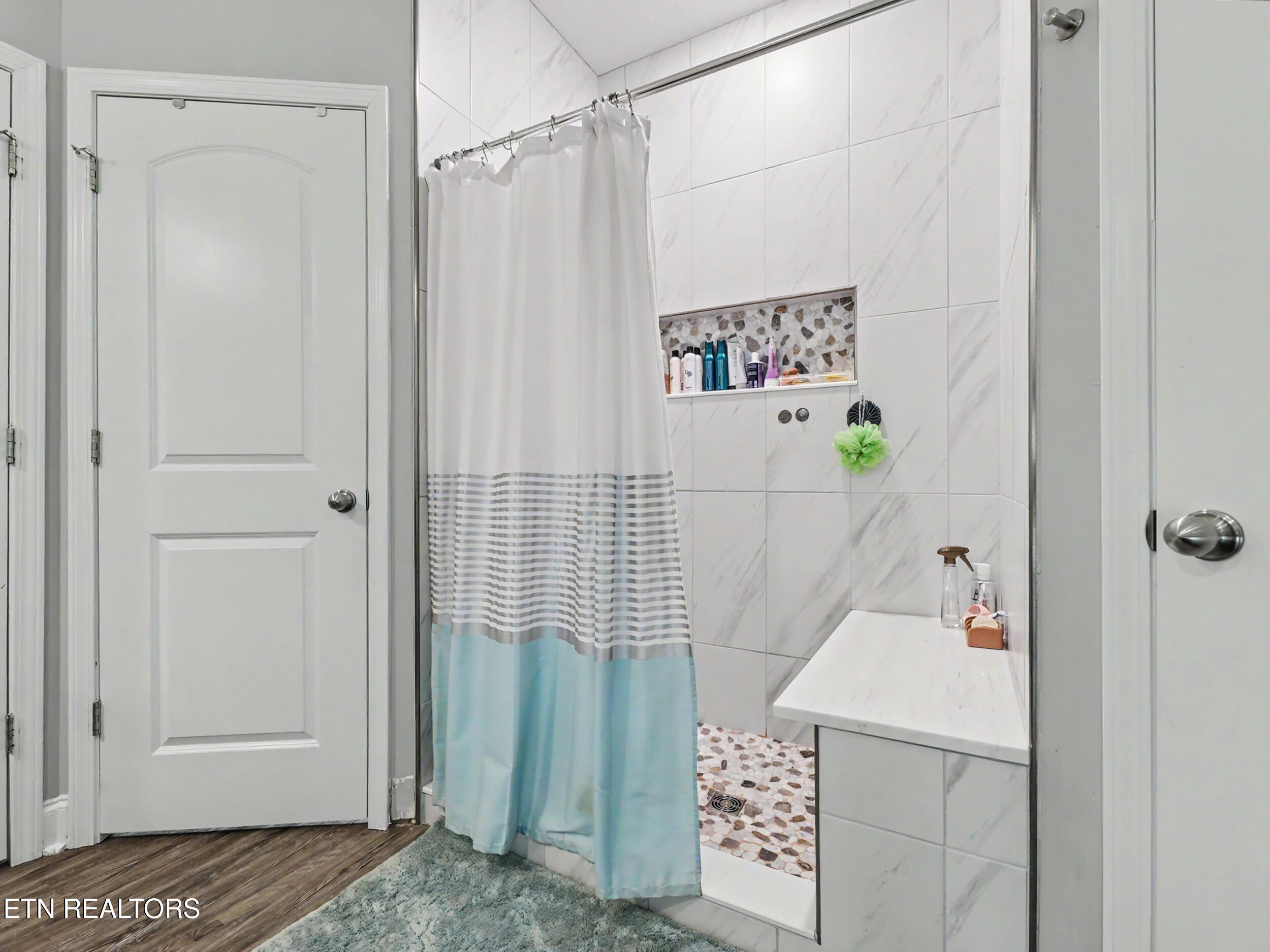 4478 Bruce Ogle Way Pigeon Forge TN 37863