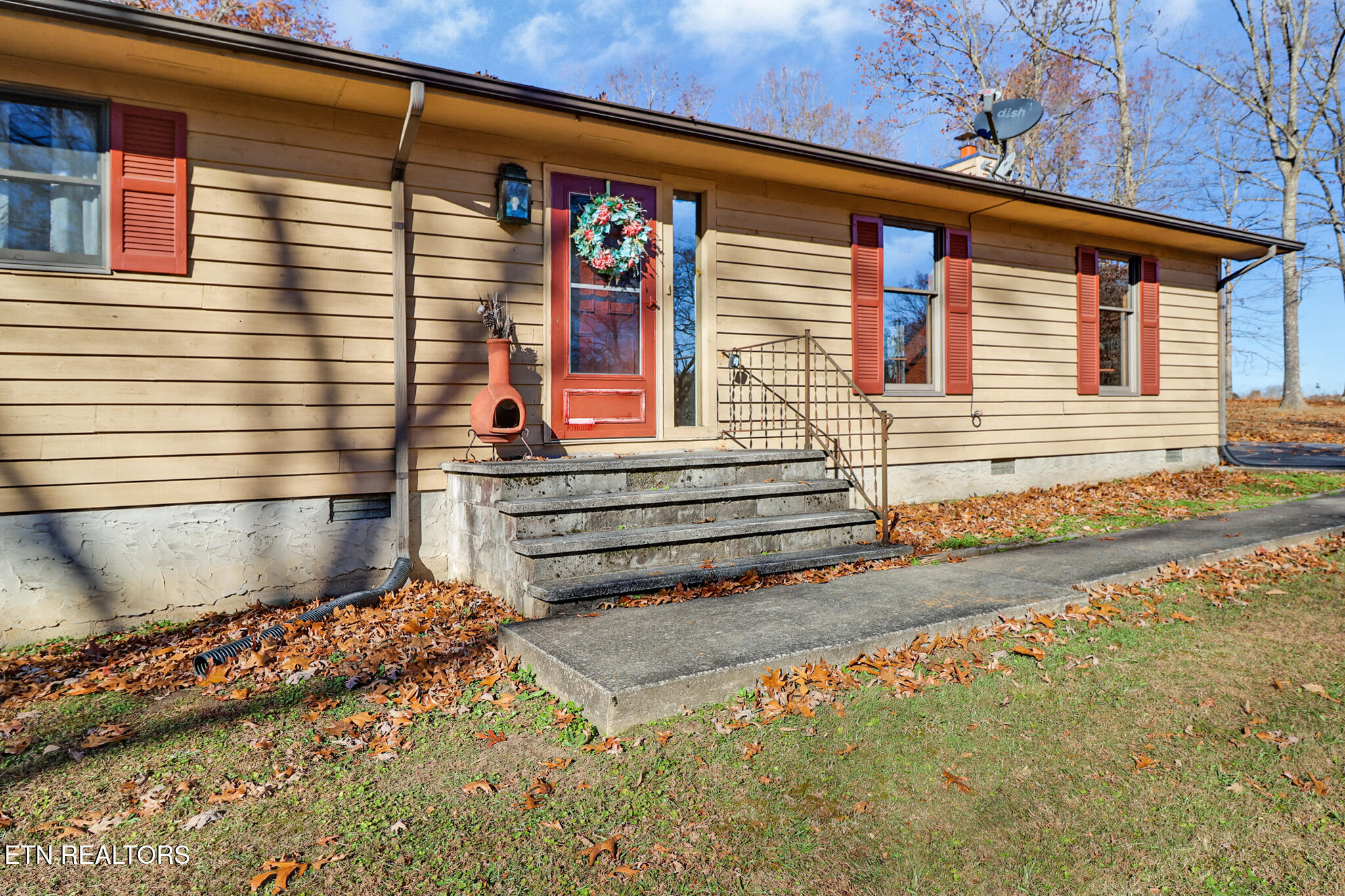 370 Red Brush Drive Crossville TN 38555