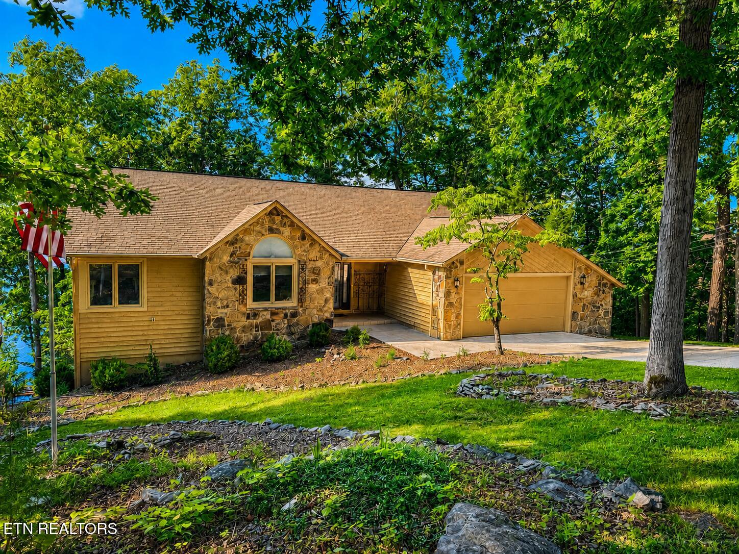 45 Markham Terrace Crossville TN 38558