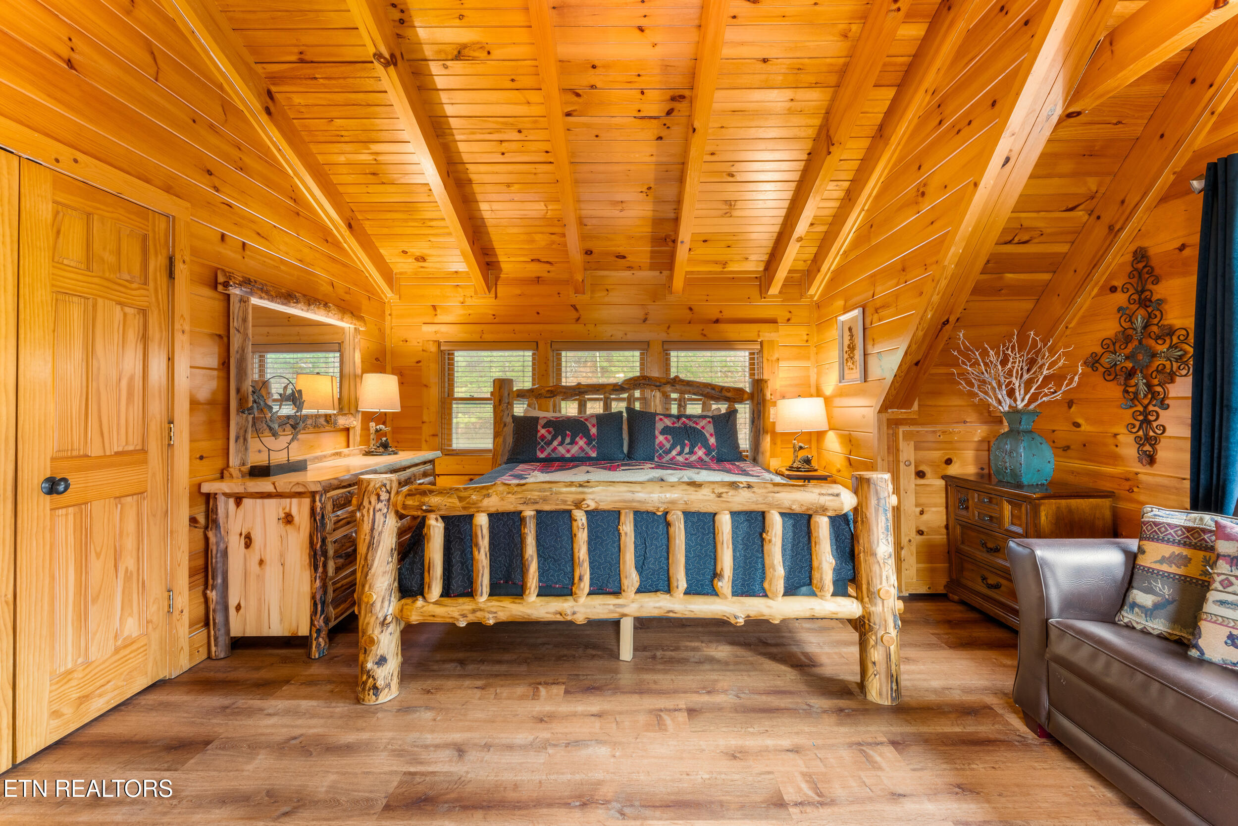 2214 Quiet Valley Way Sevierville TN 37862