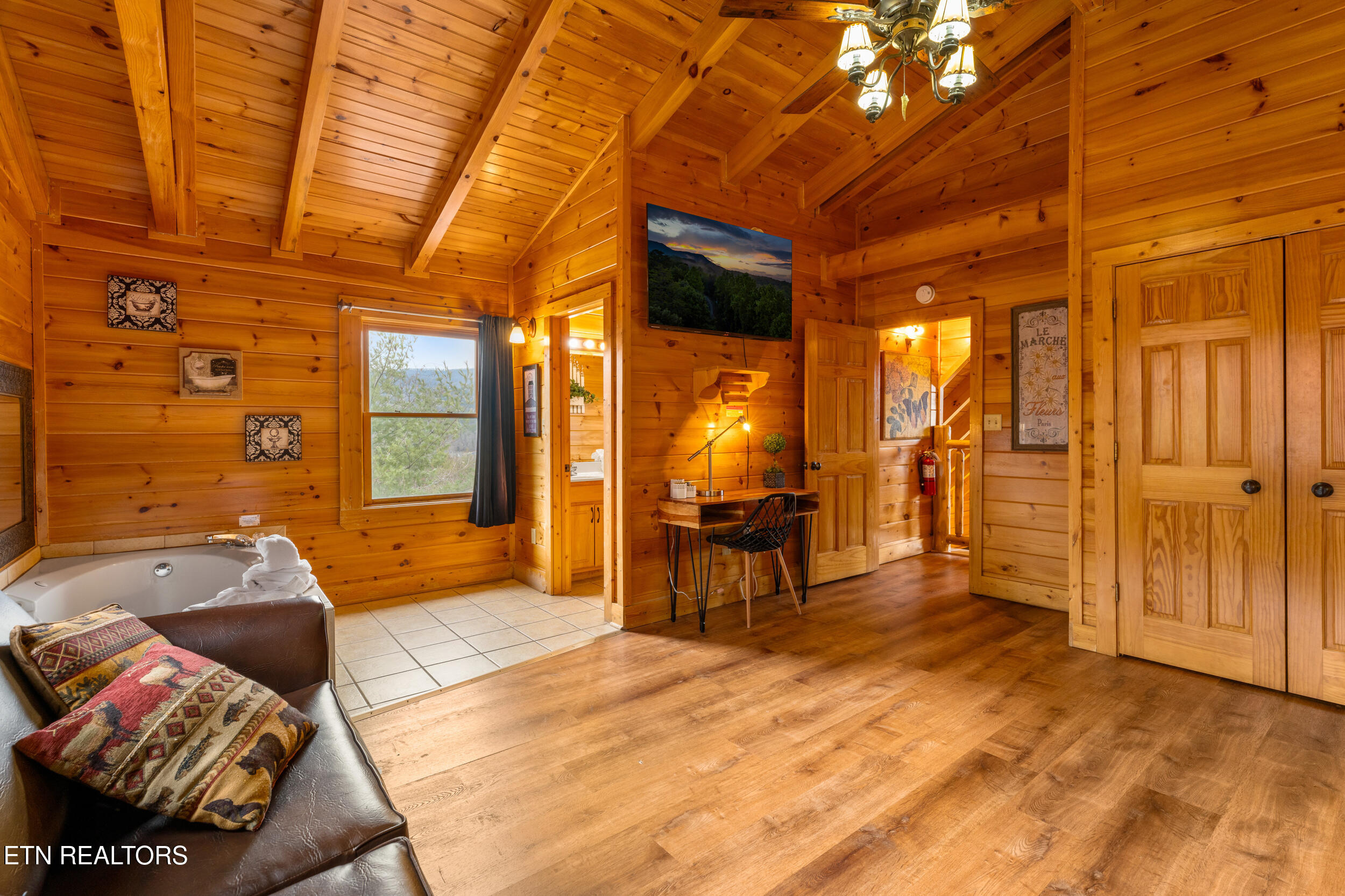 2214 Quiet Valley Way Sevierville TN 37862