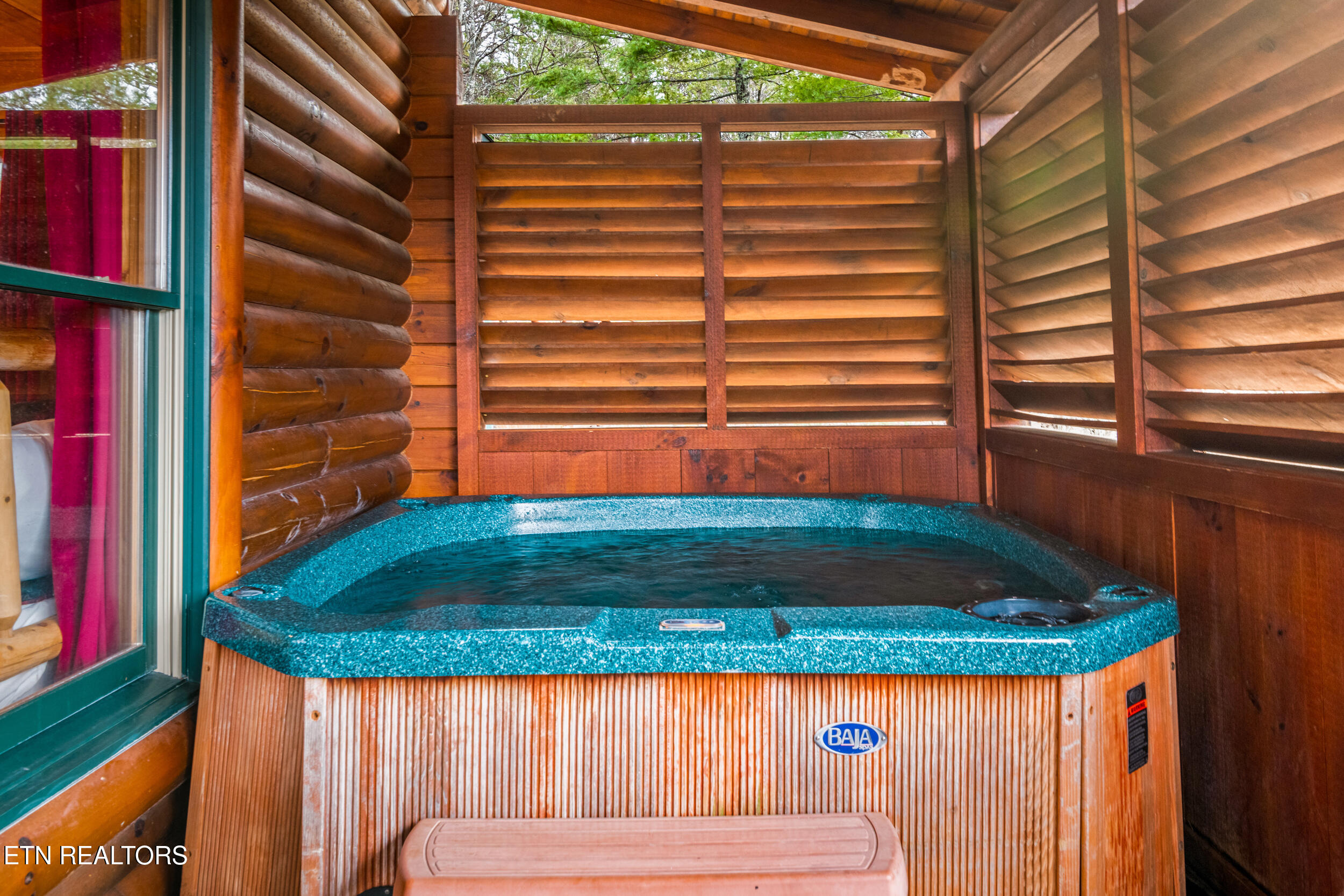 2214 Quiet Valley Way Sevierville TN 37862