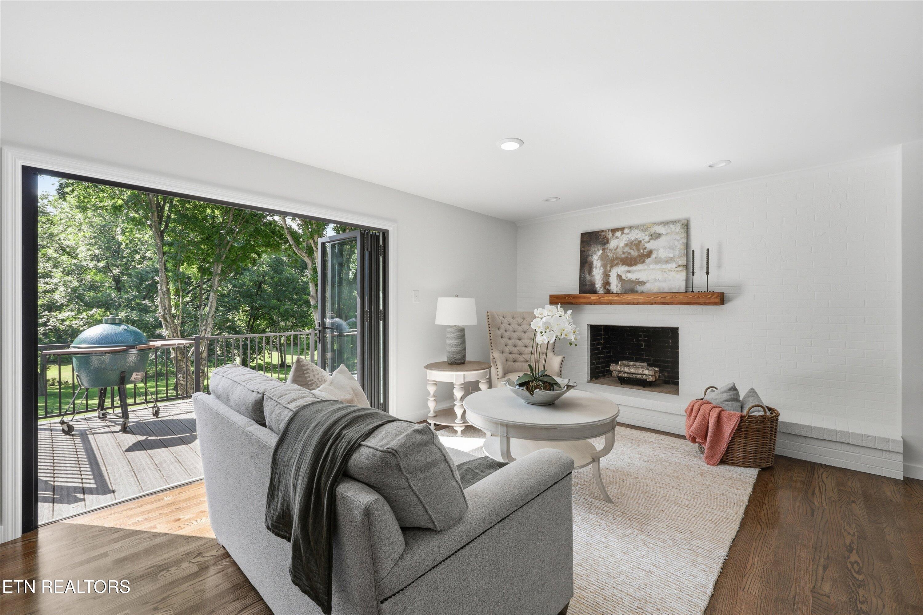 2316 Cove Field Road Knoxville TN 37919