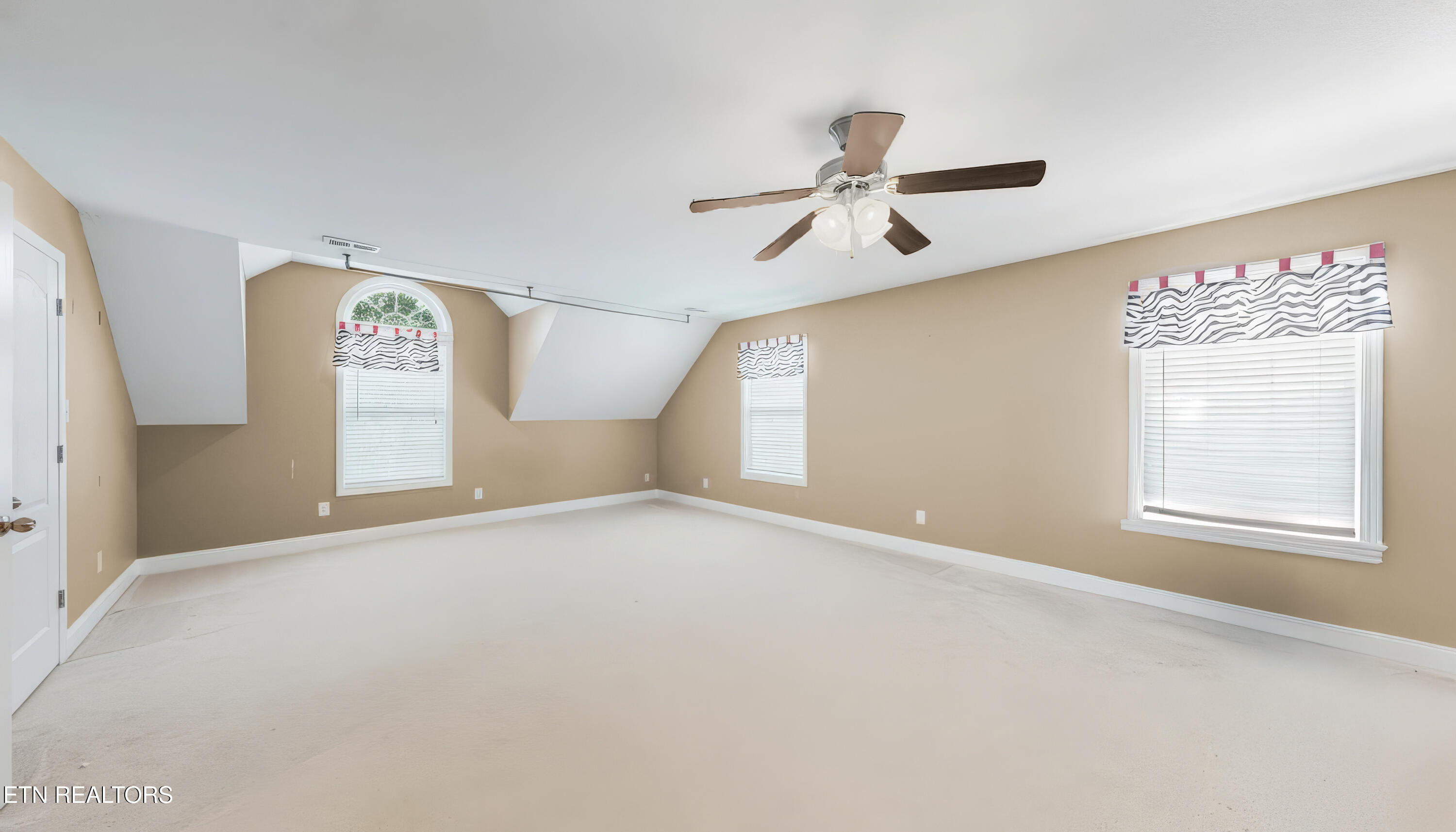 6108 Fresh Garden Drive Knoxville TN 37918