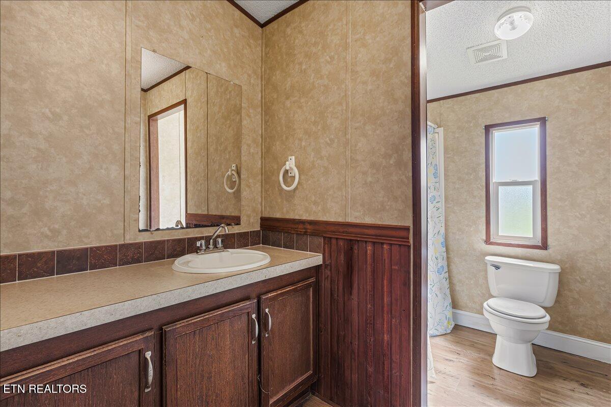 5009 New Highway 68 Madisonville TN 37354