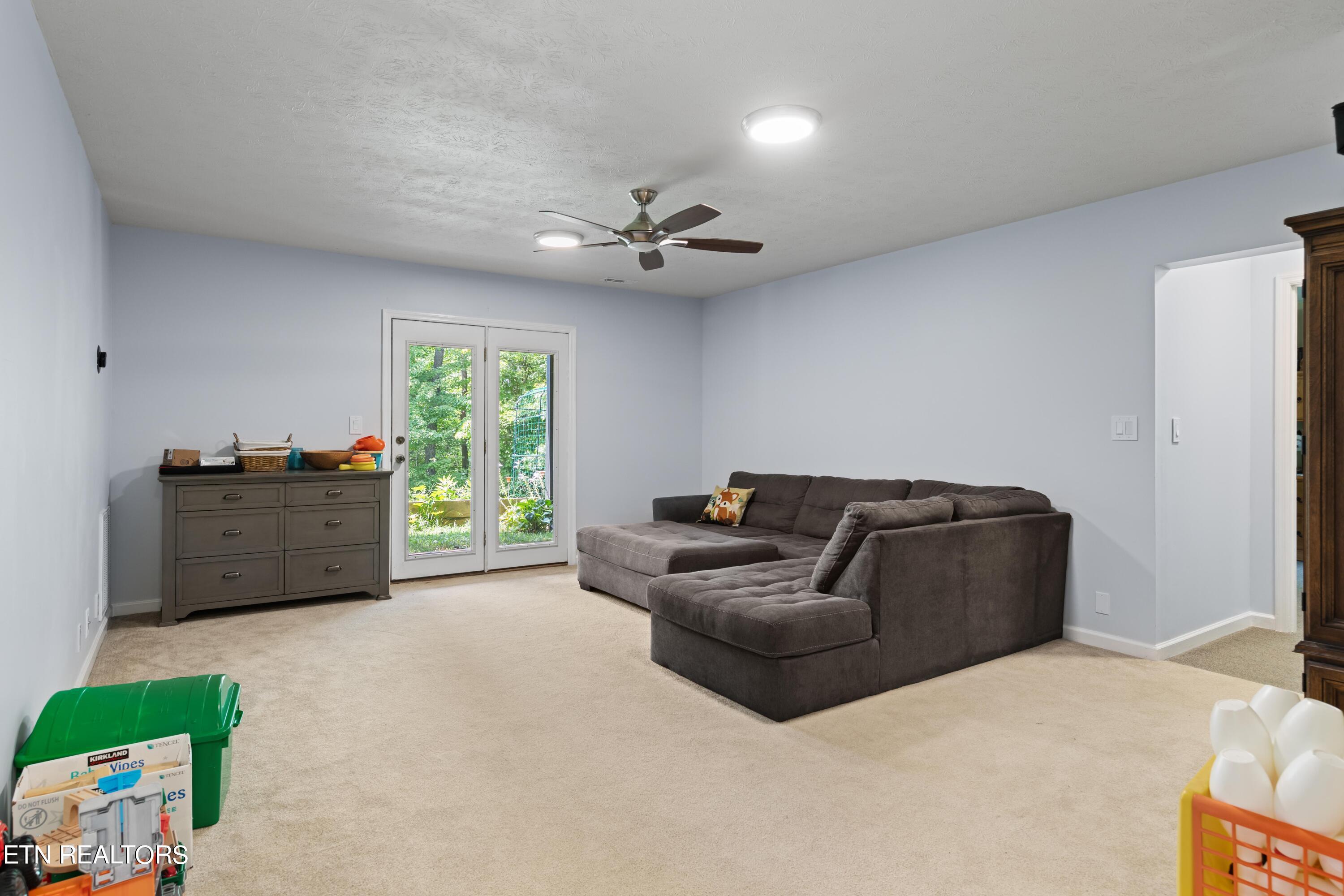 4822 White Pine Way Sevierville TN 37876