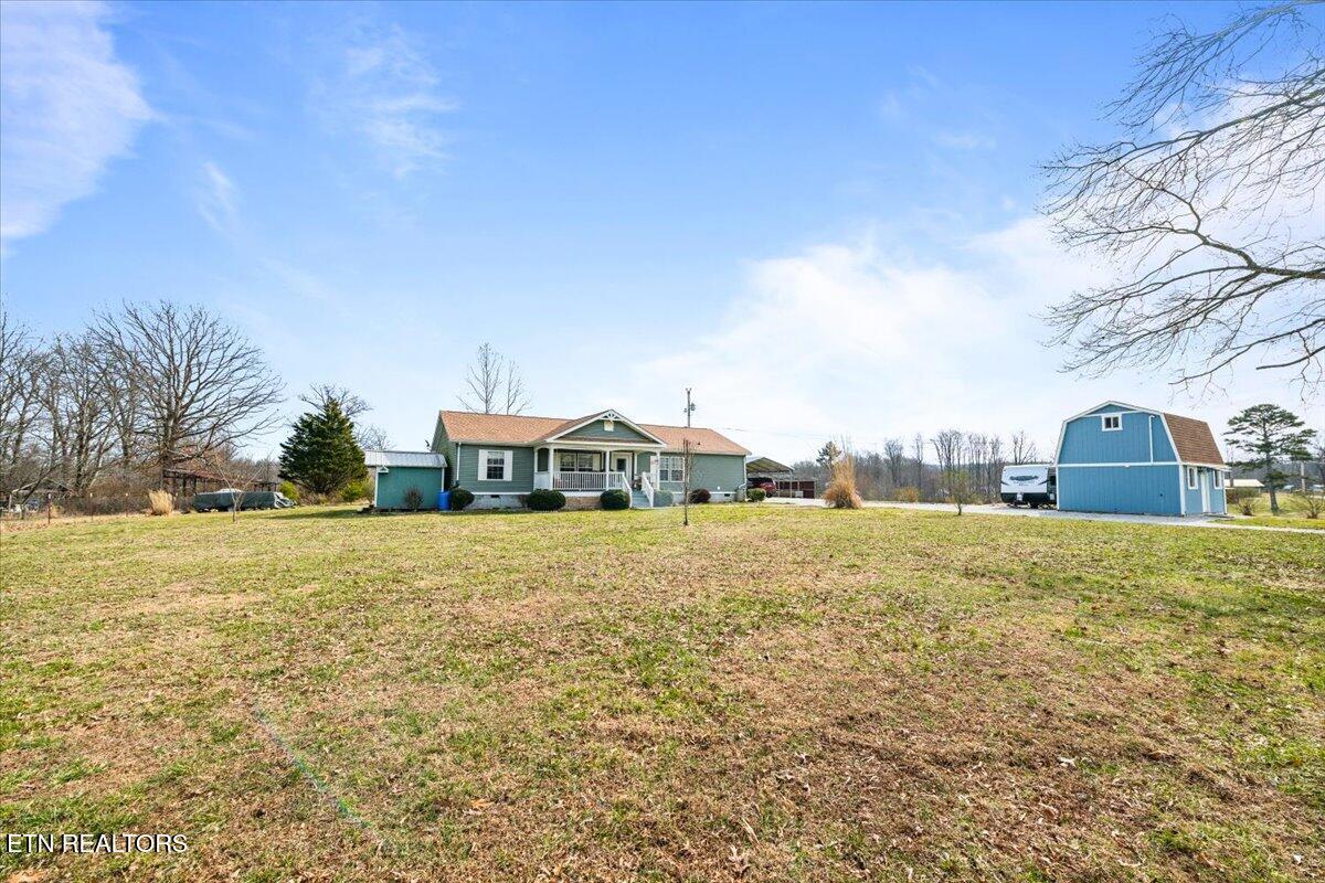 2940 Grave Hill Road Oneida TN 37841