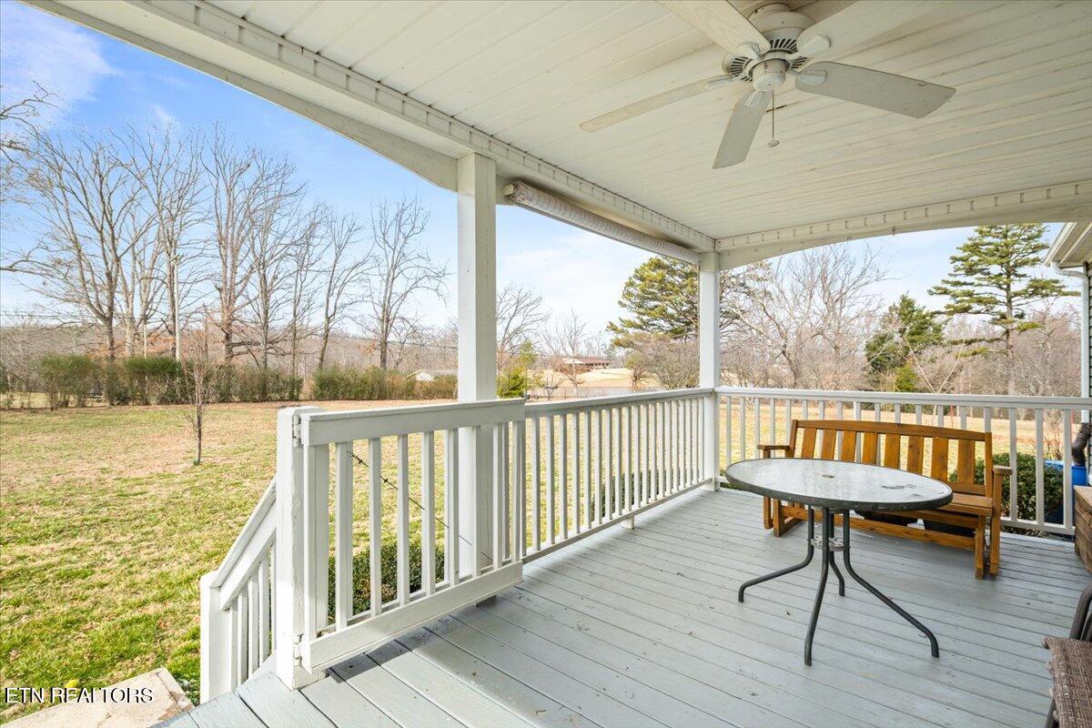 2940 Grave Hill Road Oneida TN 37841