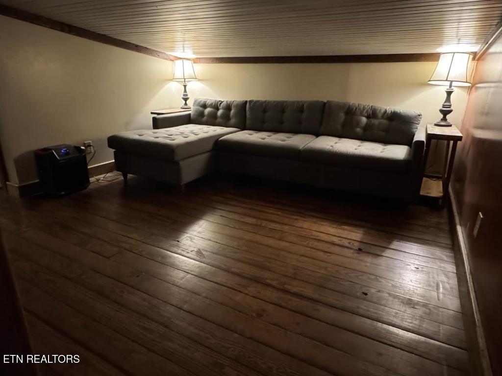 184 Tecumseh Trail Speedwell TN 37870