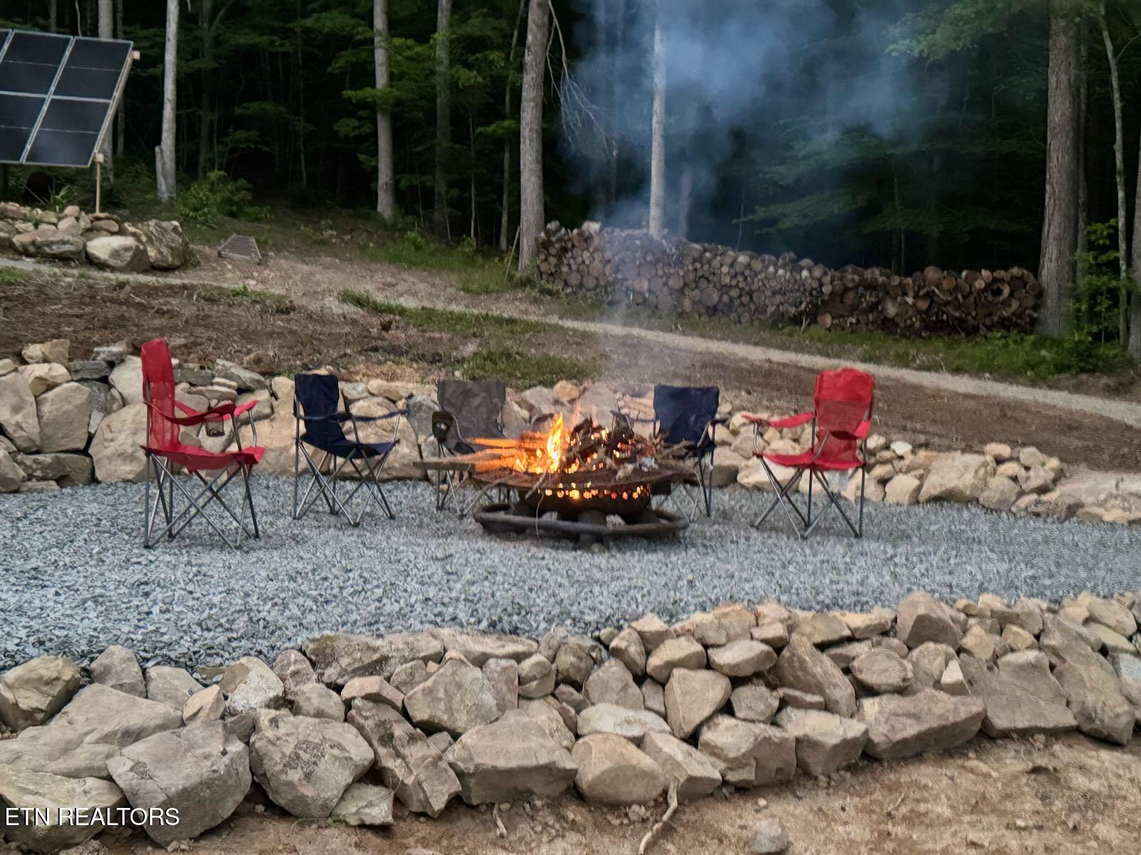 184 Tecumseh Trail Speedwell TN 37870