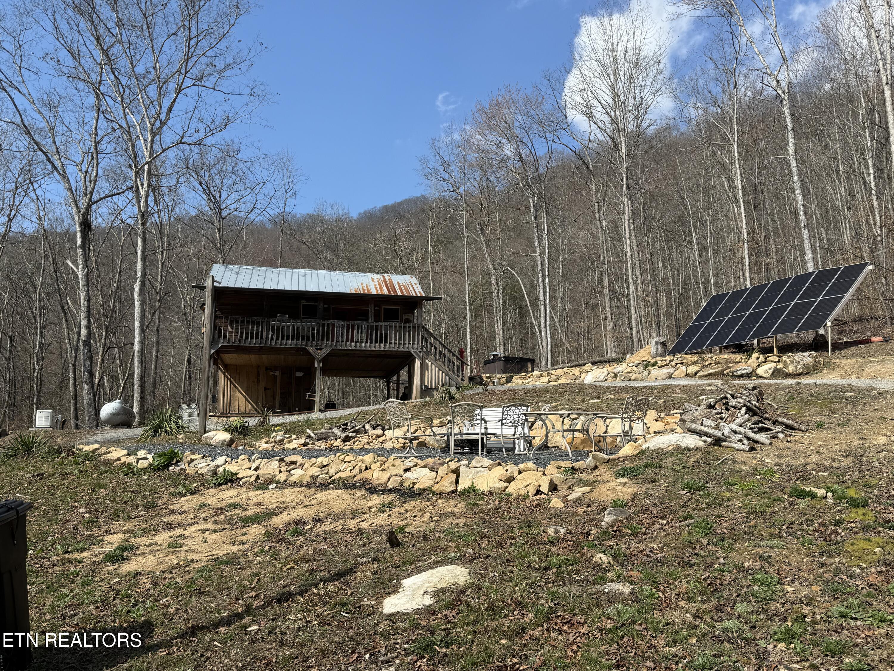 184 Tecumseh Trail Speedwell TN 37870