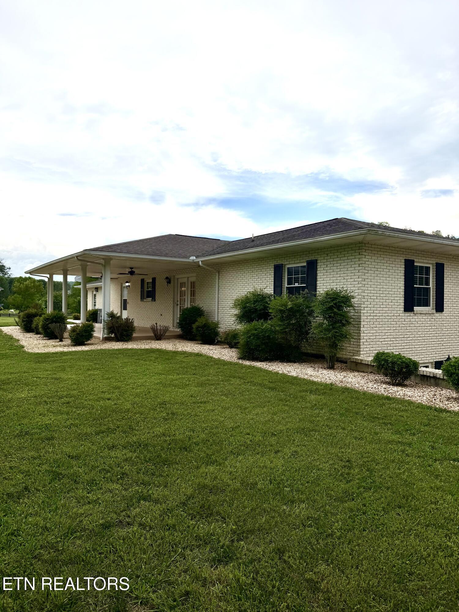 788 Old Jamestown Road Helenwood TN 37755