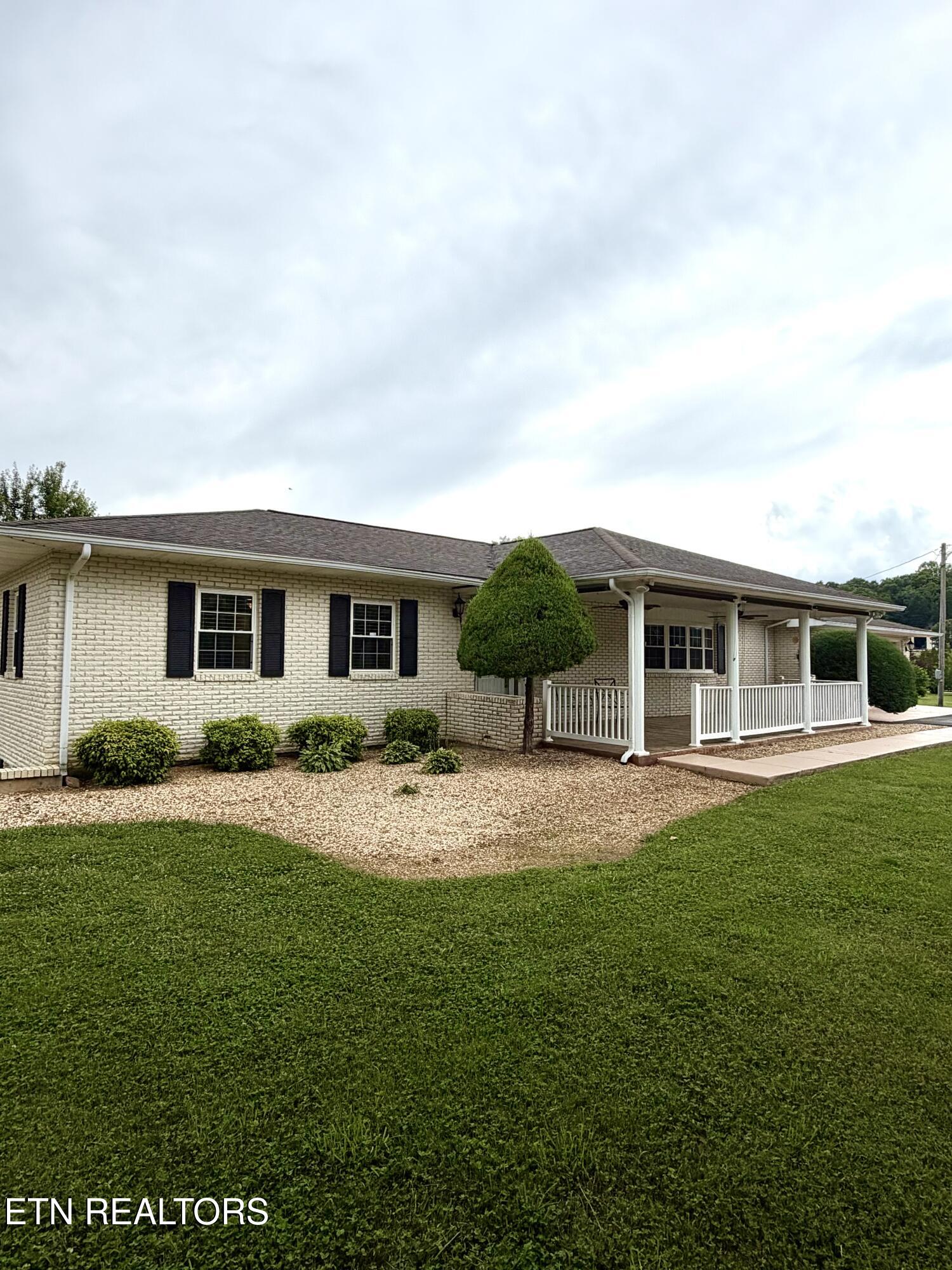 788 Old Jamestown Road Helenwood TN 37755