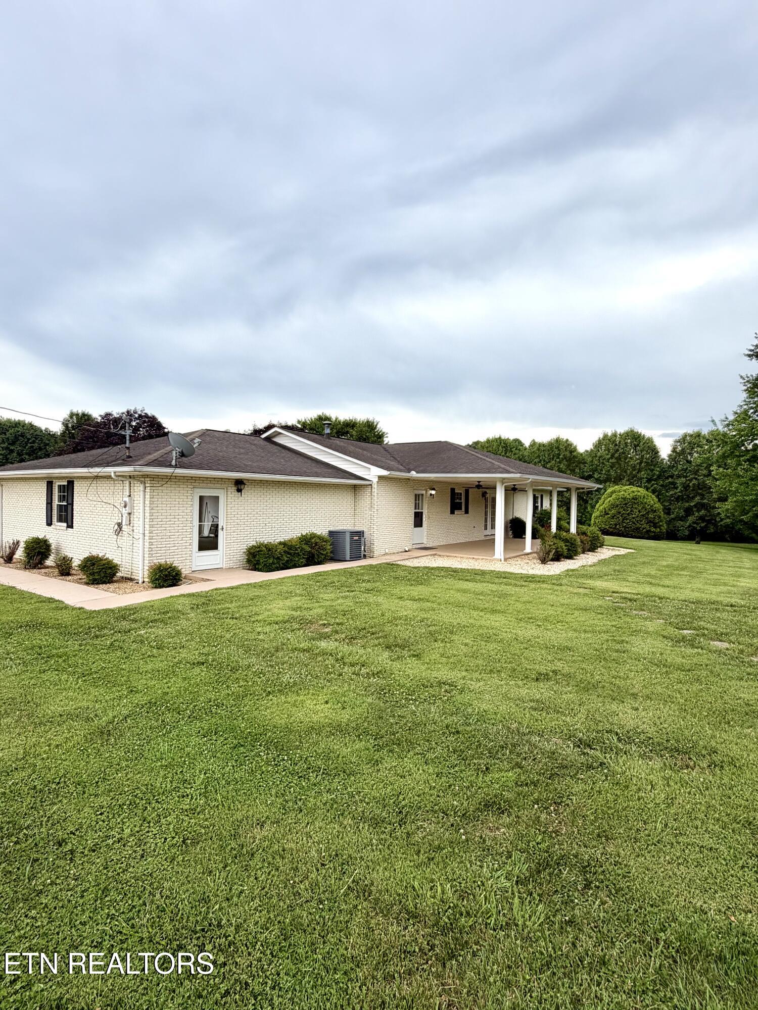788 Old Jamestown Road Helenwood TN 37755
