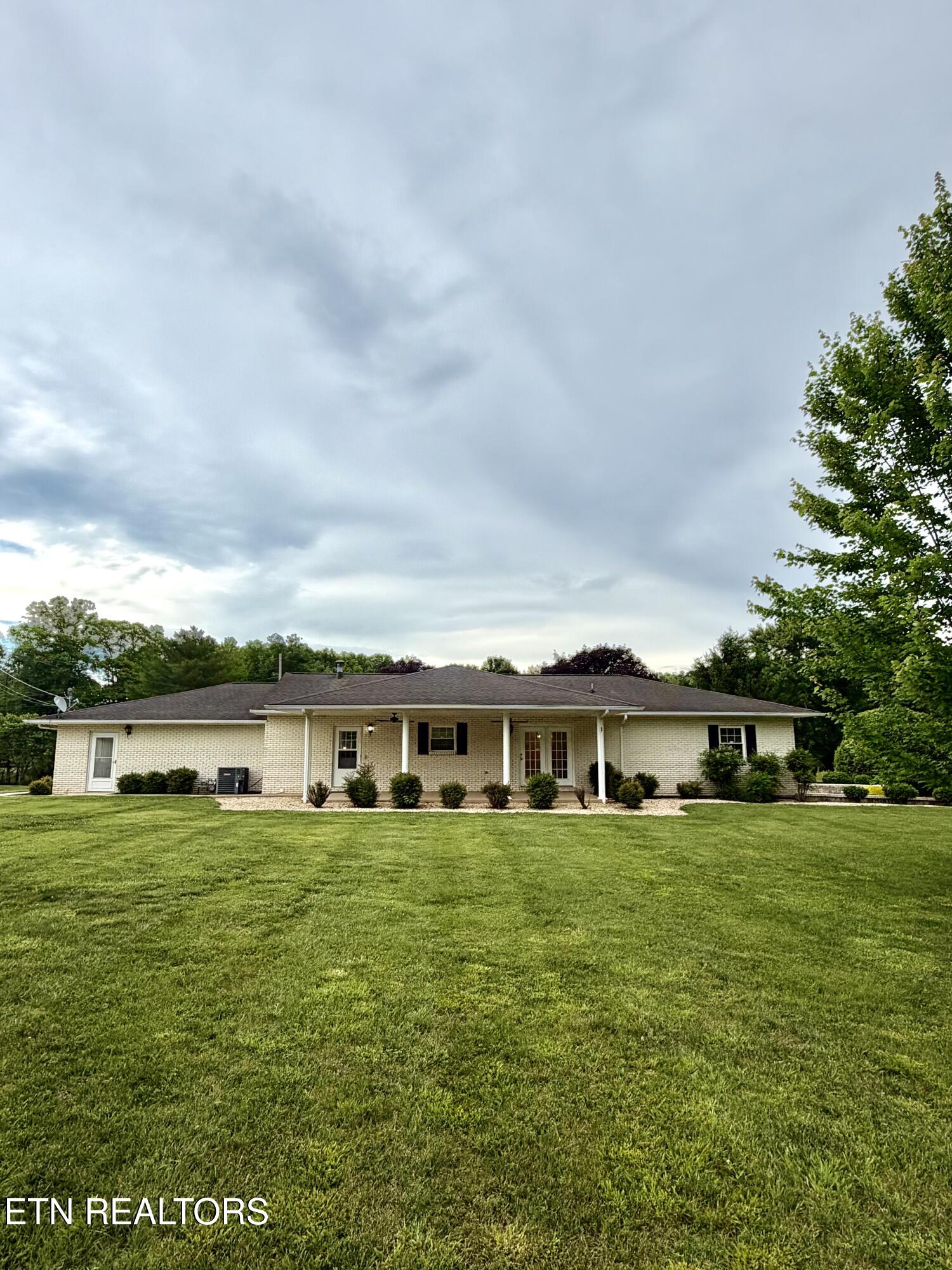 788 Old Jamestown Road Helenwood TN 37755