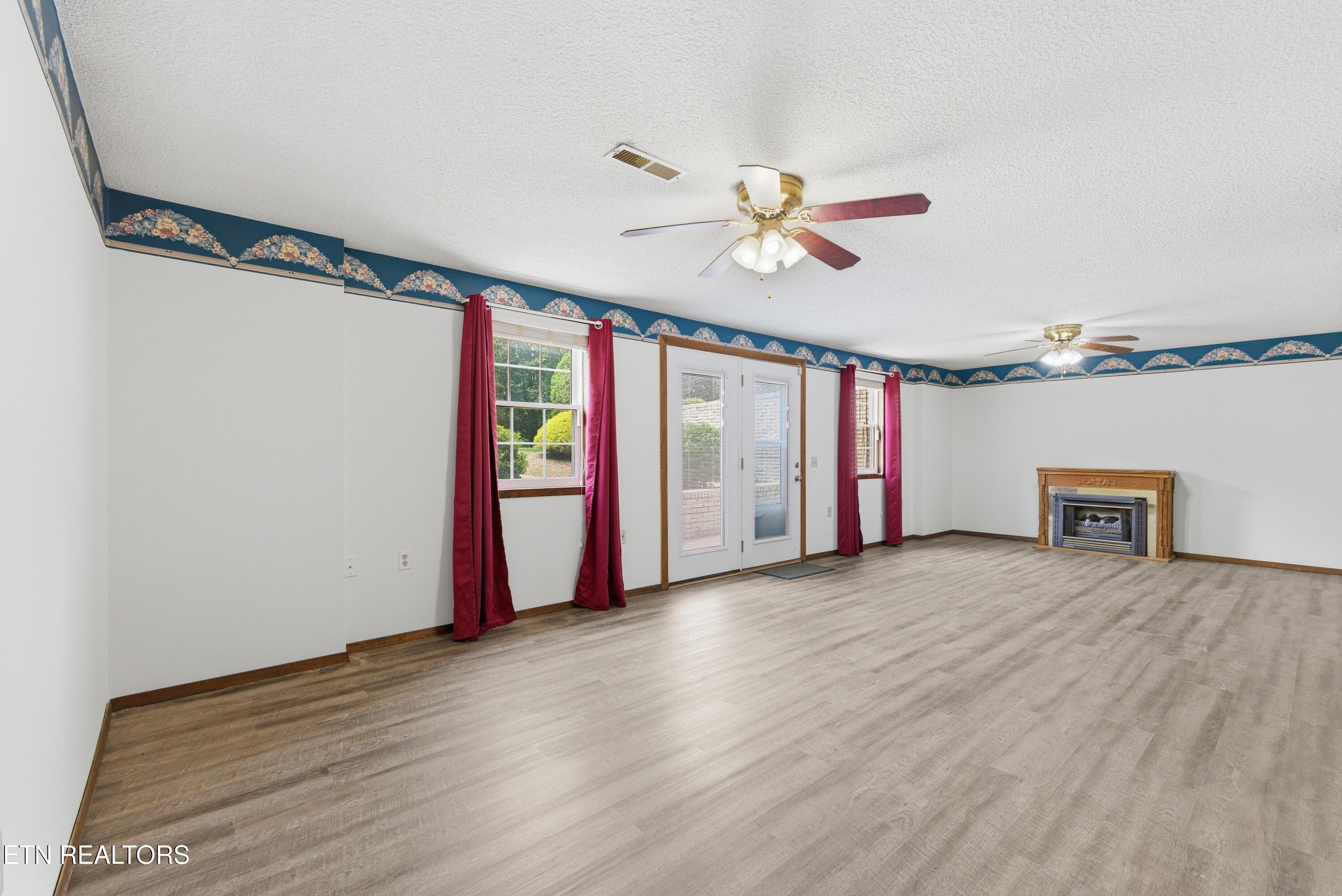 788 Old Jamestown Road Helenwood TN 37755