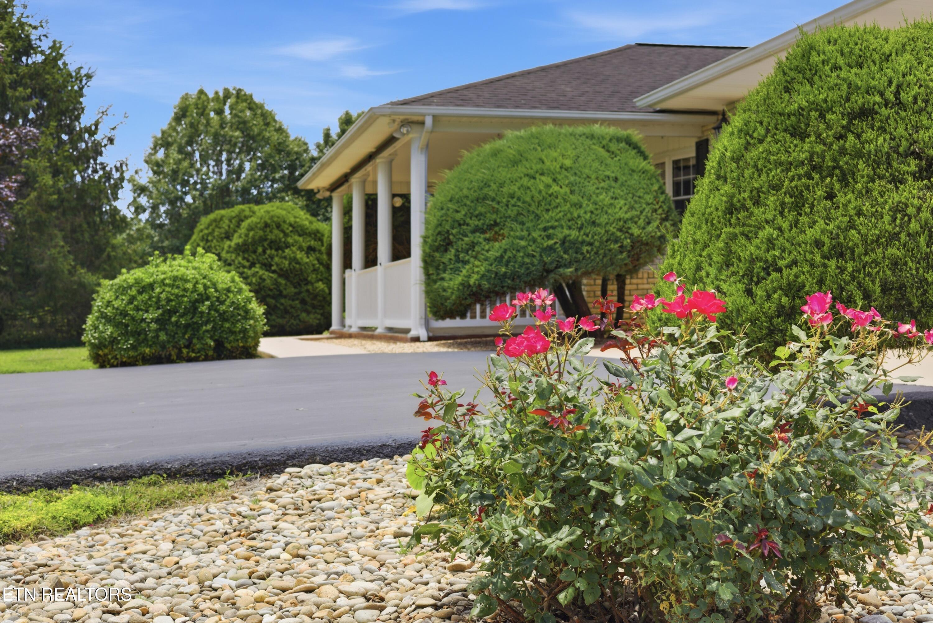 788 Old Jamestown Road Helenwood TN 37755