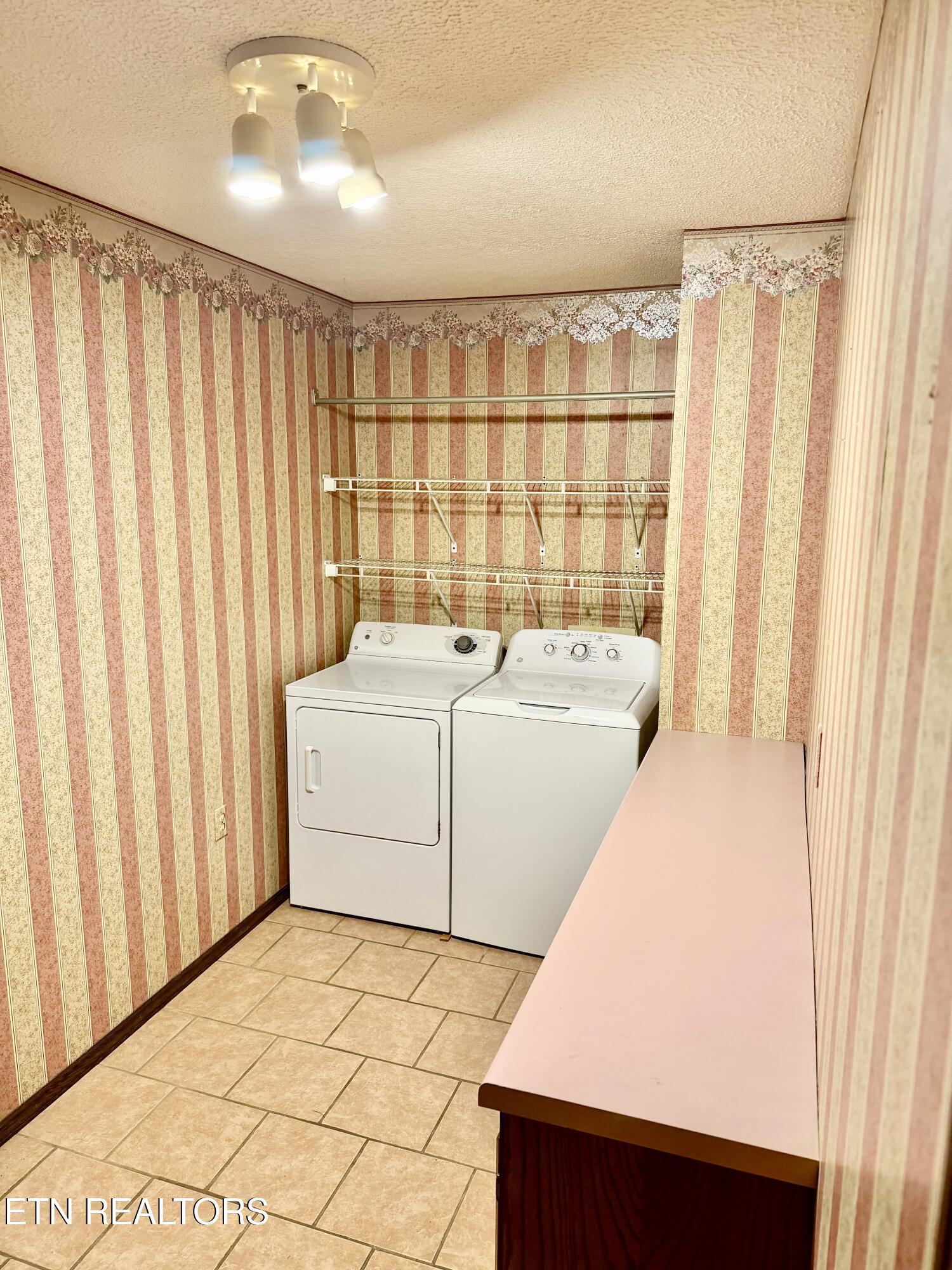 788 Old Jamestown Road Helenwood TN 37755