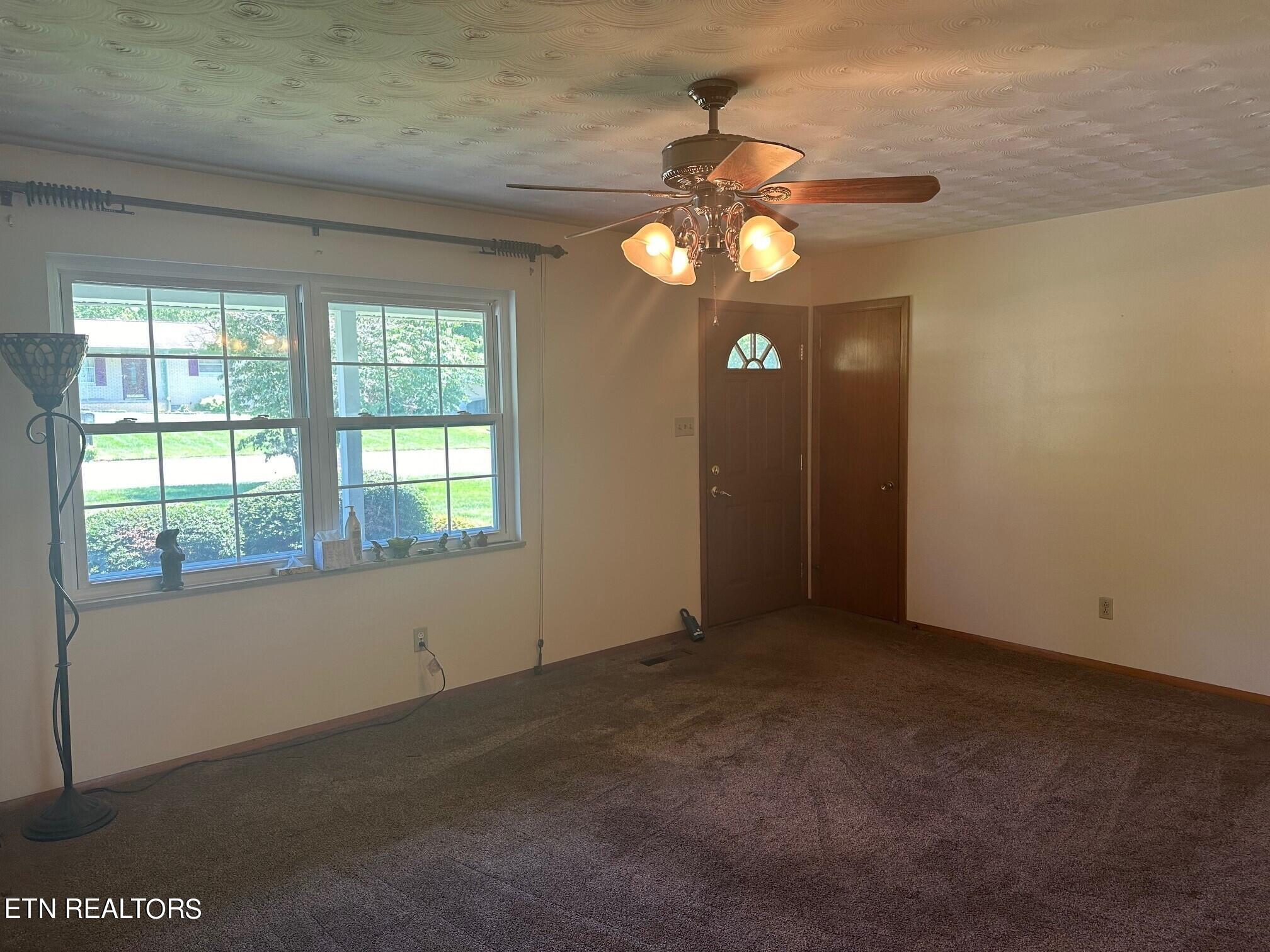 4225 Genny Lynn Drive Knoxville TN 37918