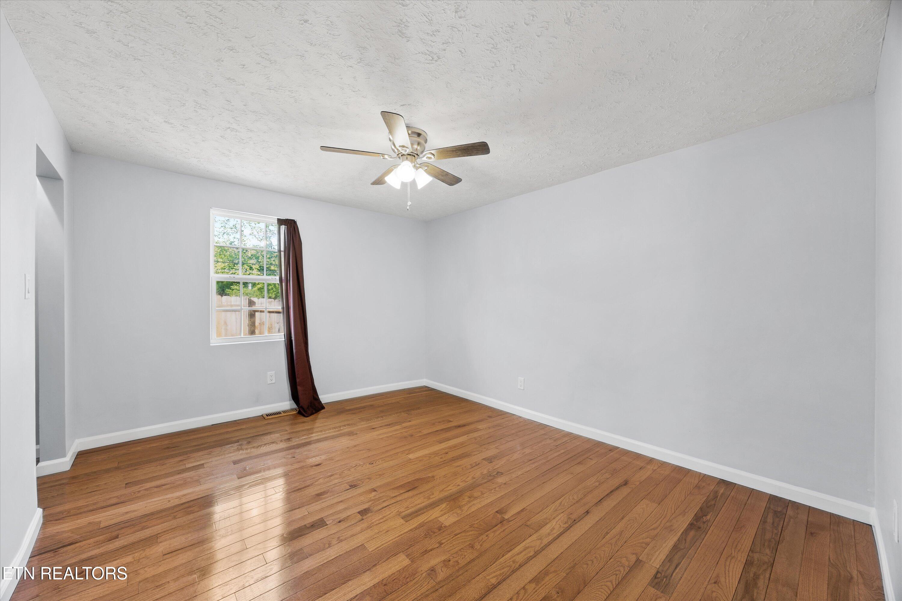 406 SW Mayfield Avenue Knoxville TN 37920