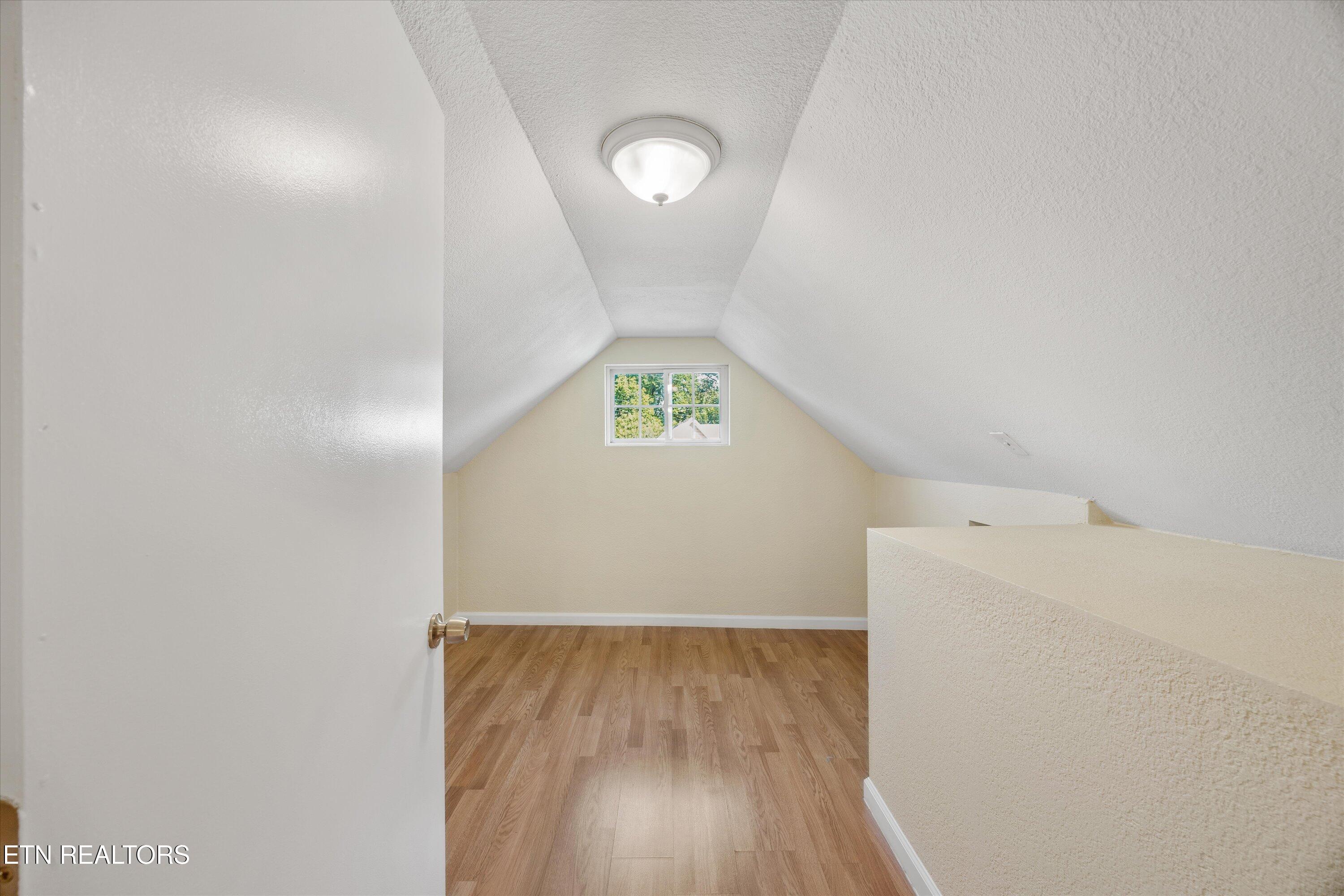 406 SW Mayfield Avenue Knoxville TN 37920