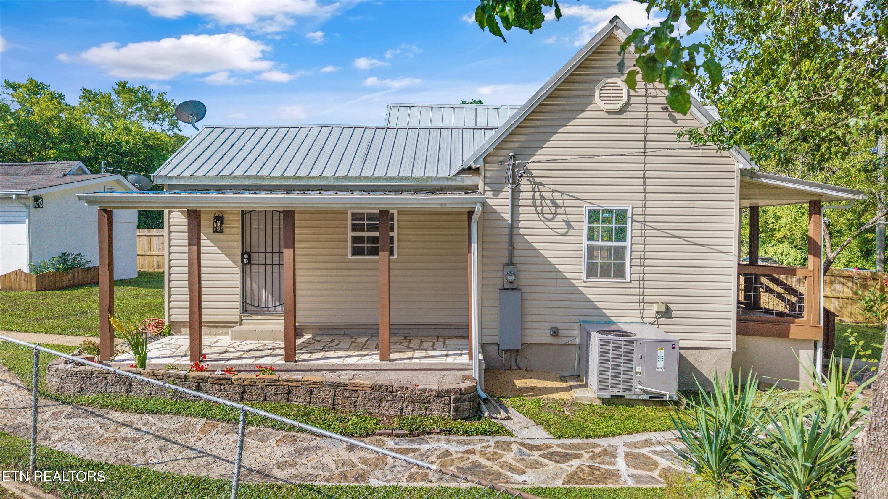 406 SW Mayfield Avenue Knoxville TN 37920