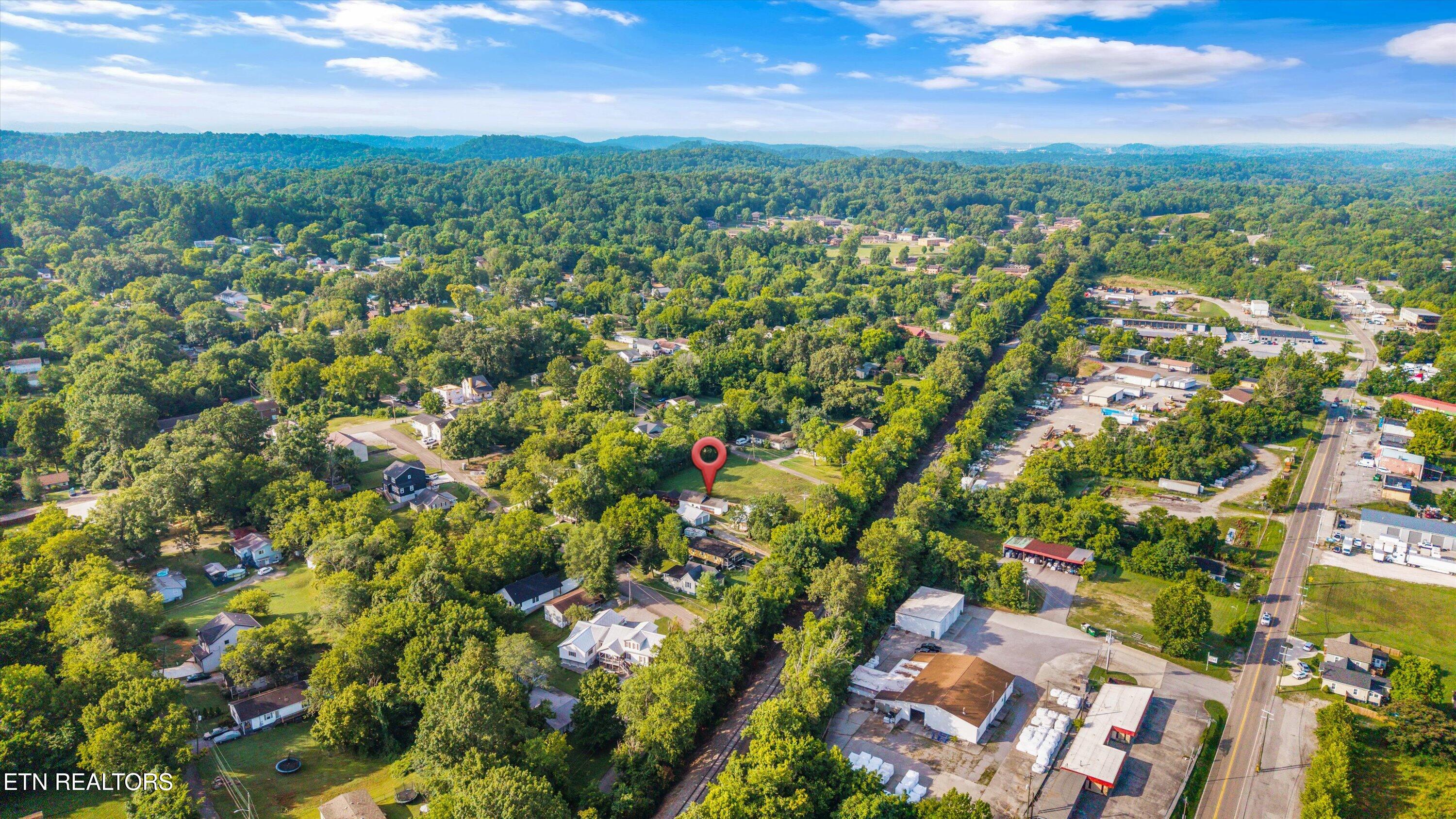 406 SW Mayfield Avenue Knoxville TN 37920