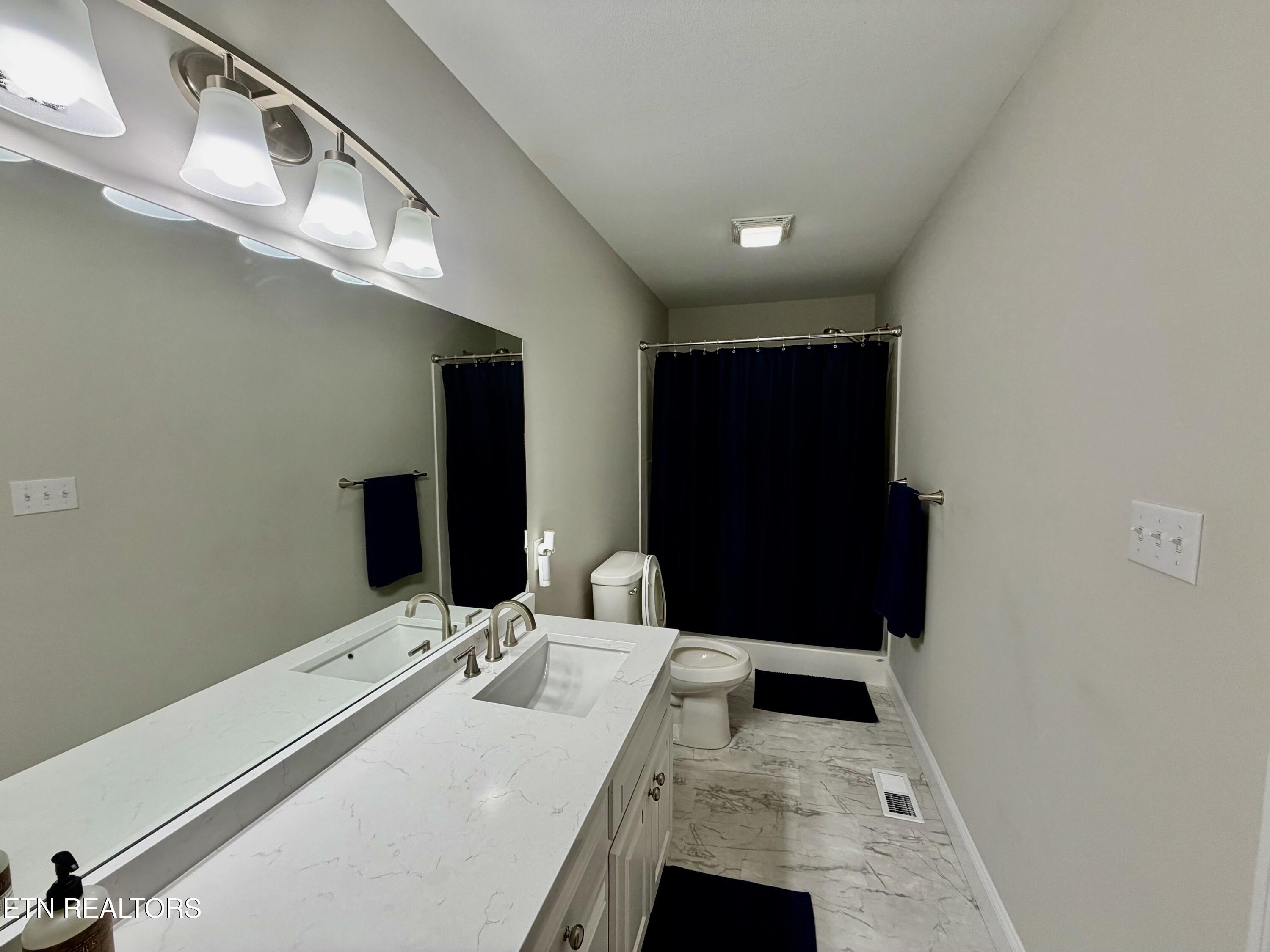 100 Bray Lane Tazewell TN 37879