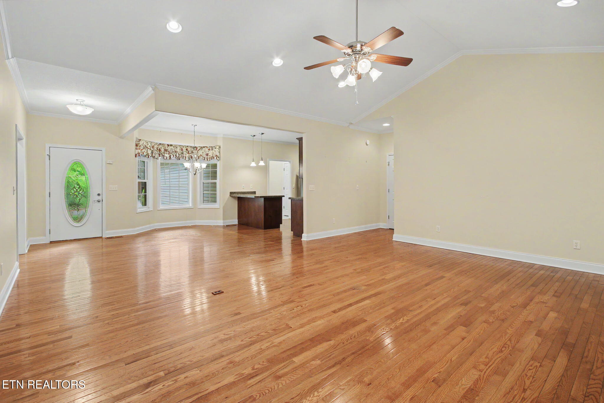 208 Geya Lane Loudon TN 37774