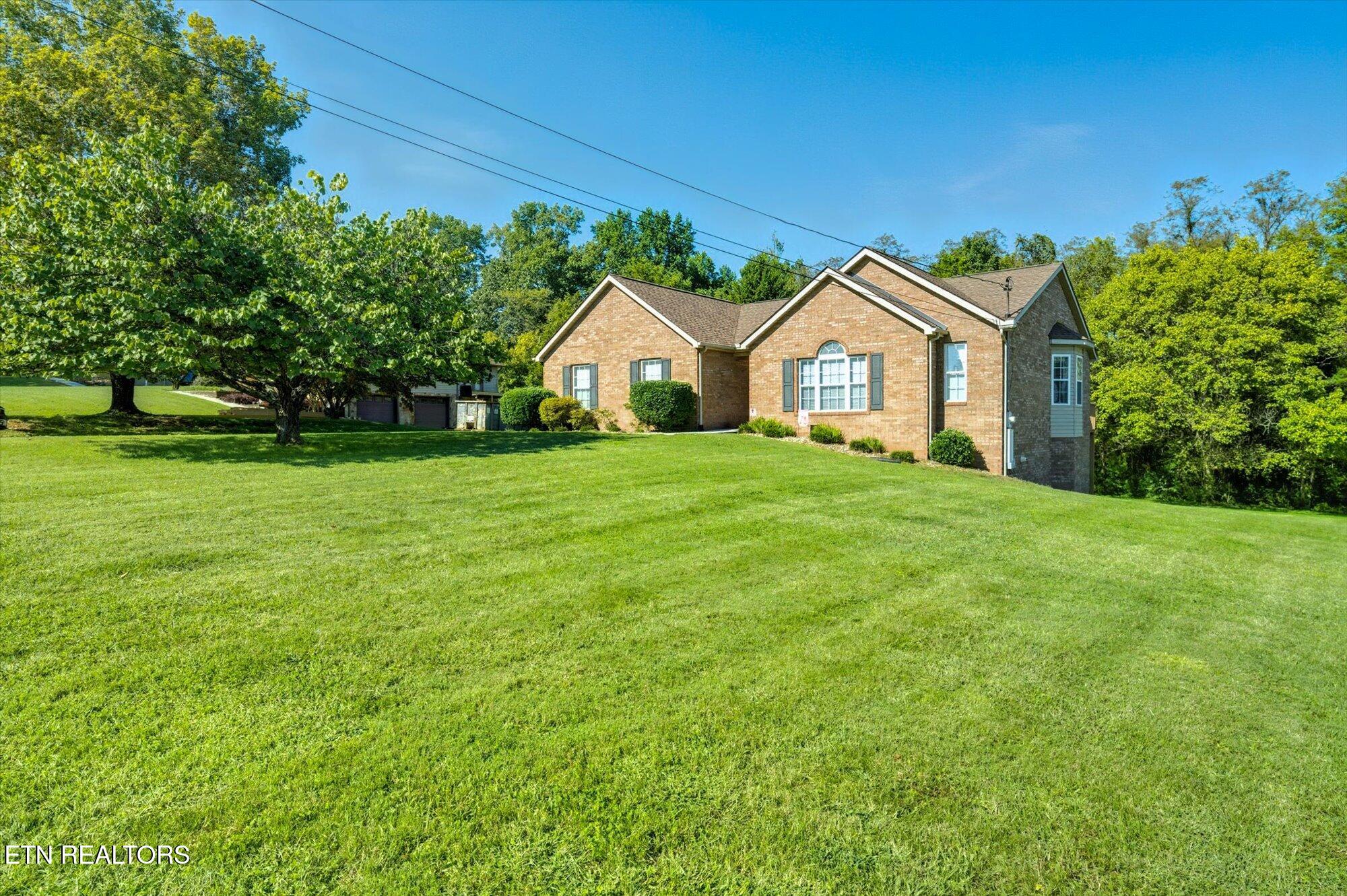 8416 Graceland Road Corryton TN 37721