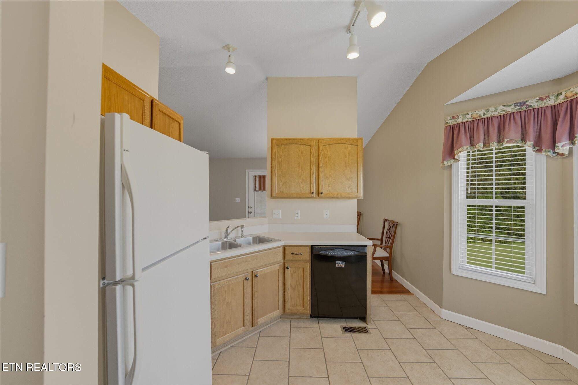 8416 Graceland Road Corryton TN 37721