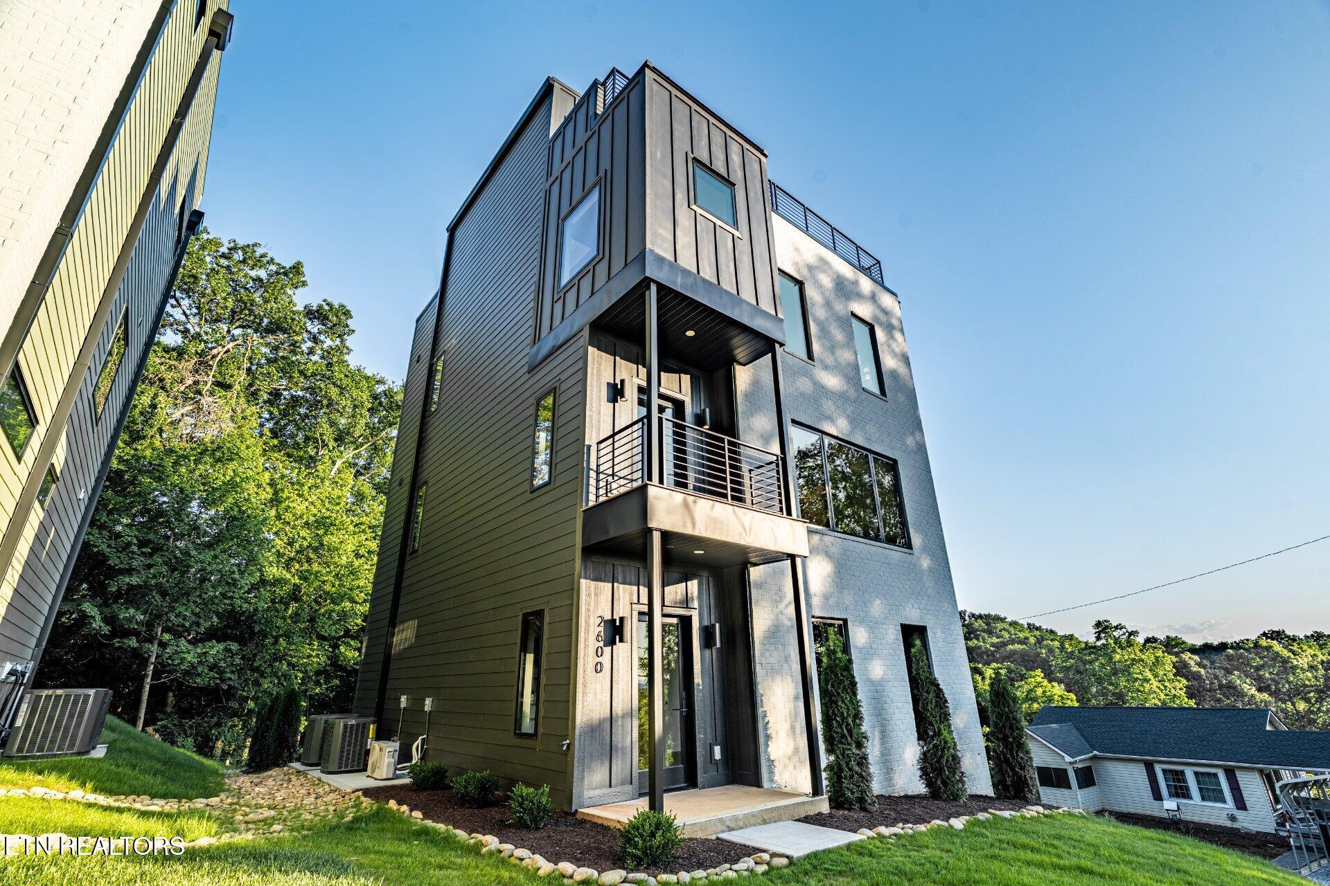 2600 Vucrest Avenue Knoxville TN 37920