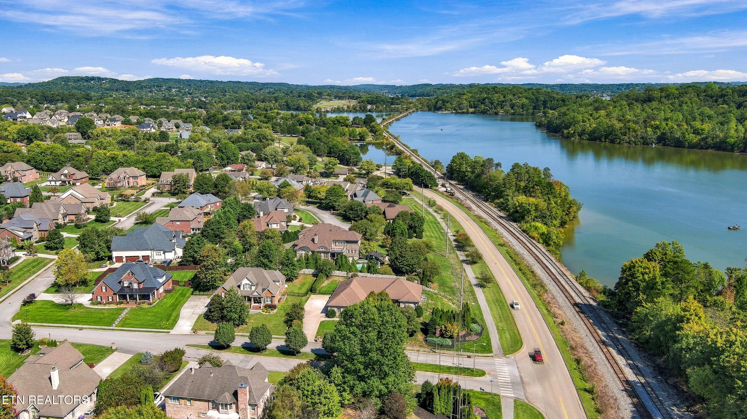 723 Bayshore Road Knoxville TN 37934