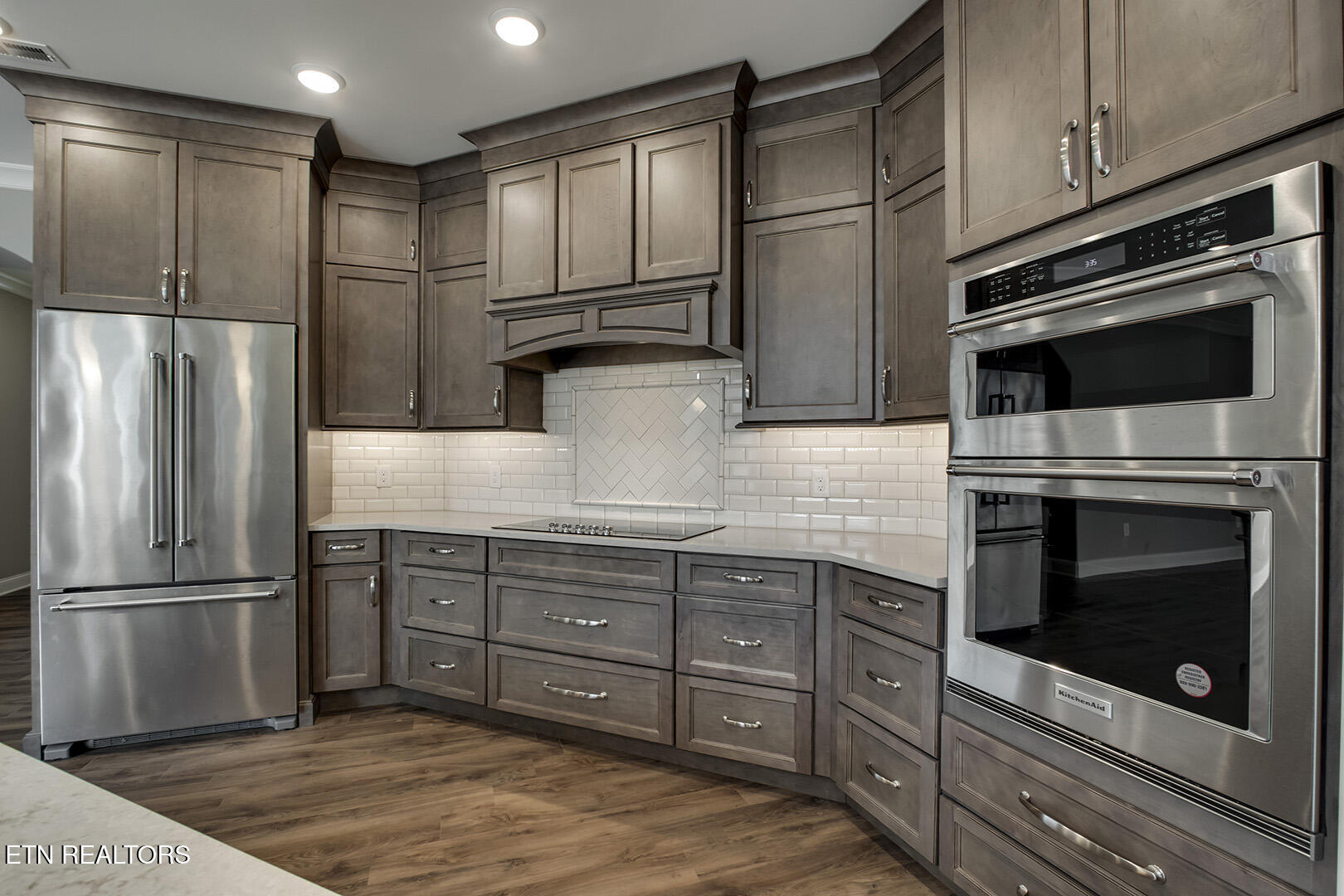 403 Sycamore Place Loudon TN 37774