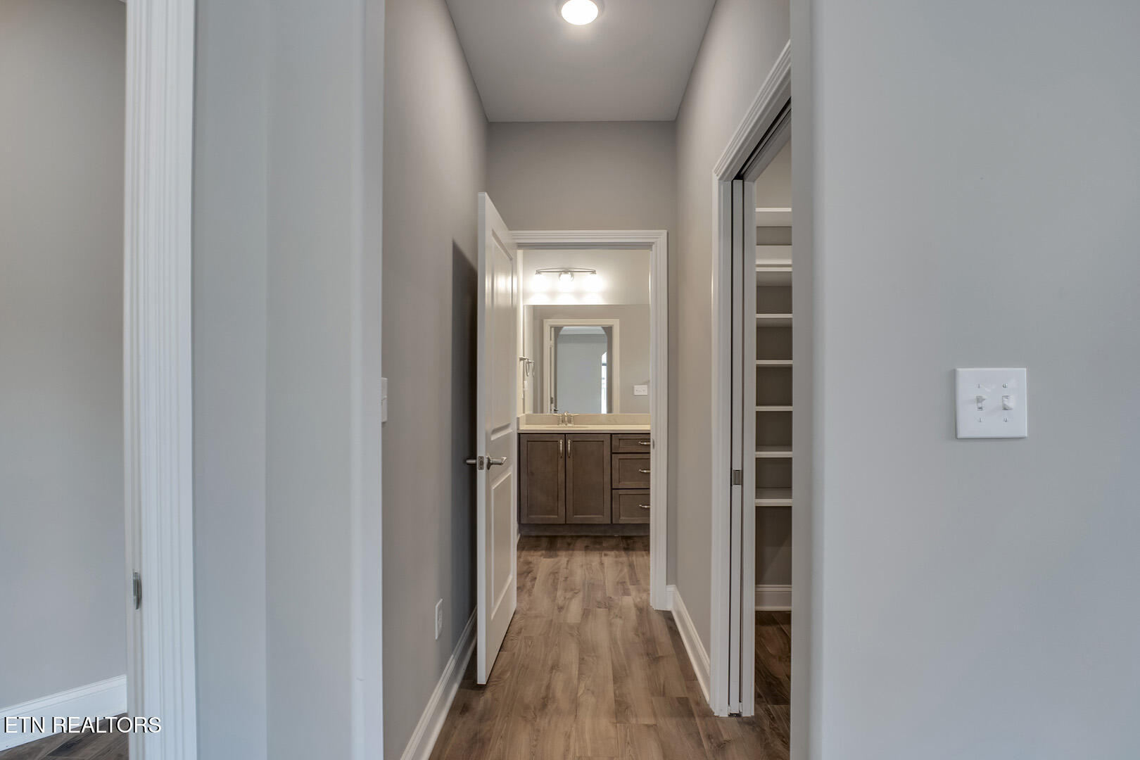 403 Sycamore Place Loudon TN 37774
